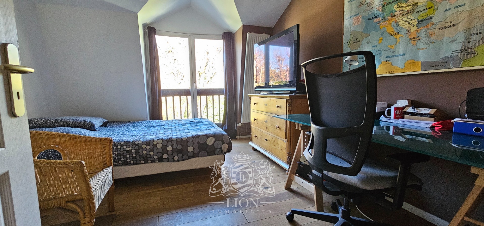 Vieux lille   rare t4 en triplex avec terrasse et parking Photo 8 - Le Lion Immobilier