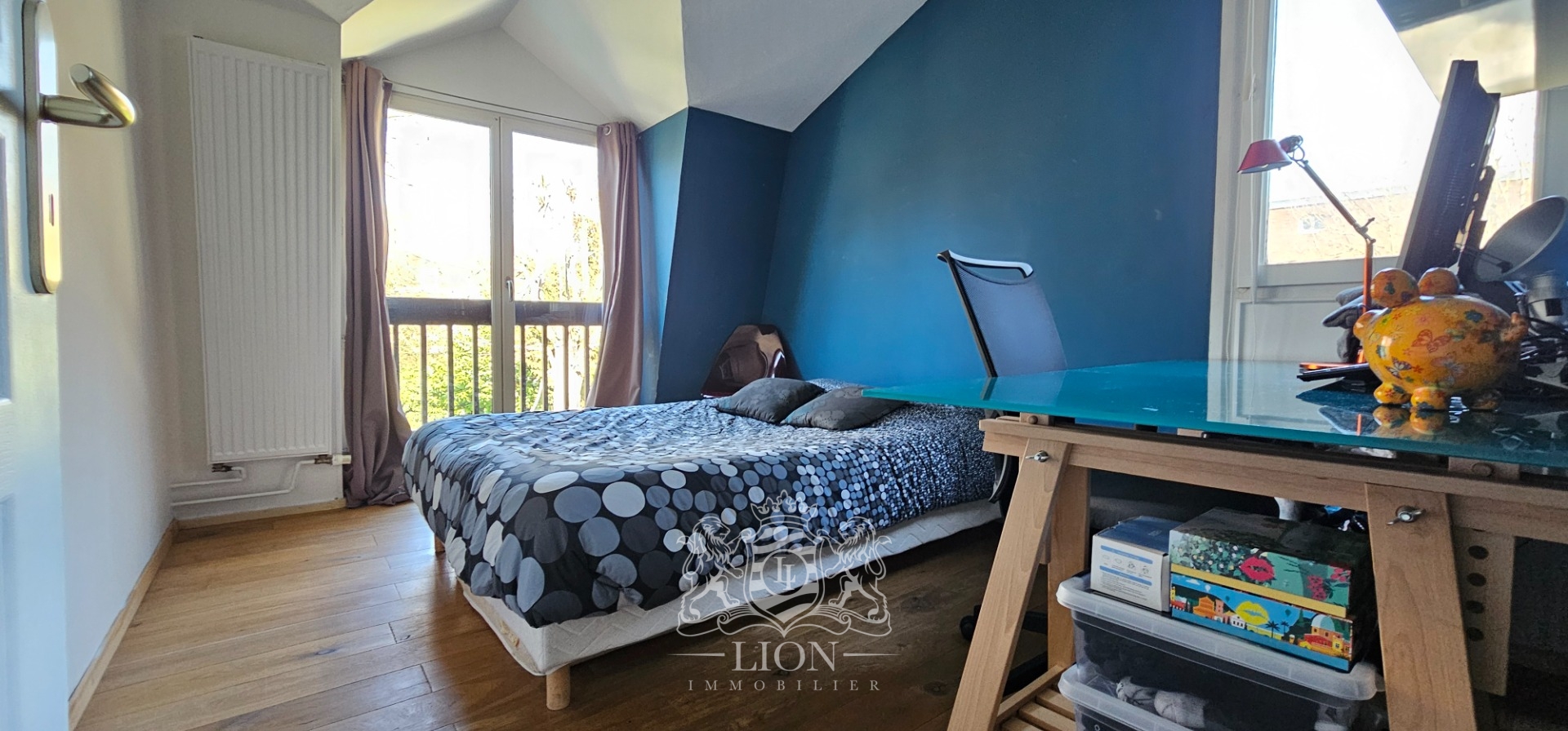 Vieux lille   rare t4 en triplex avec terrasse et parking Photo 9 - Le Lion Immobilier