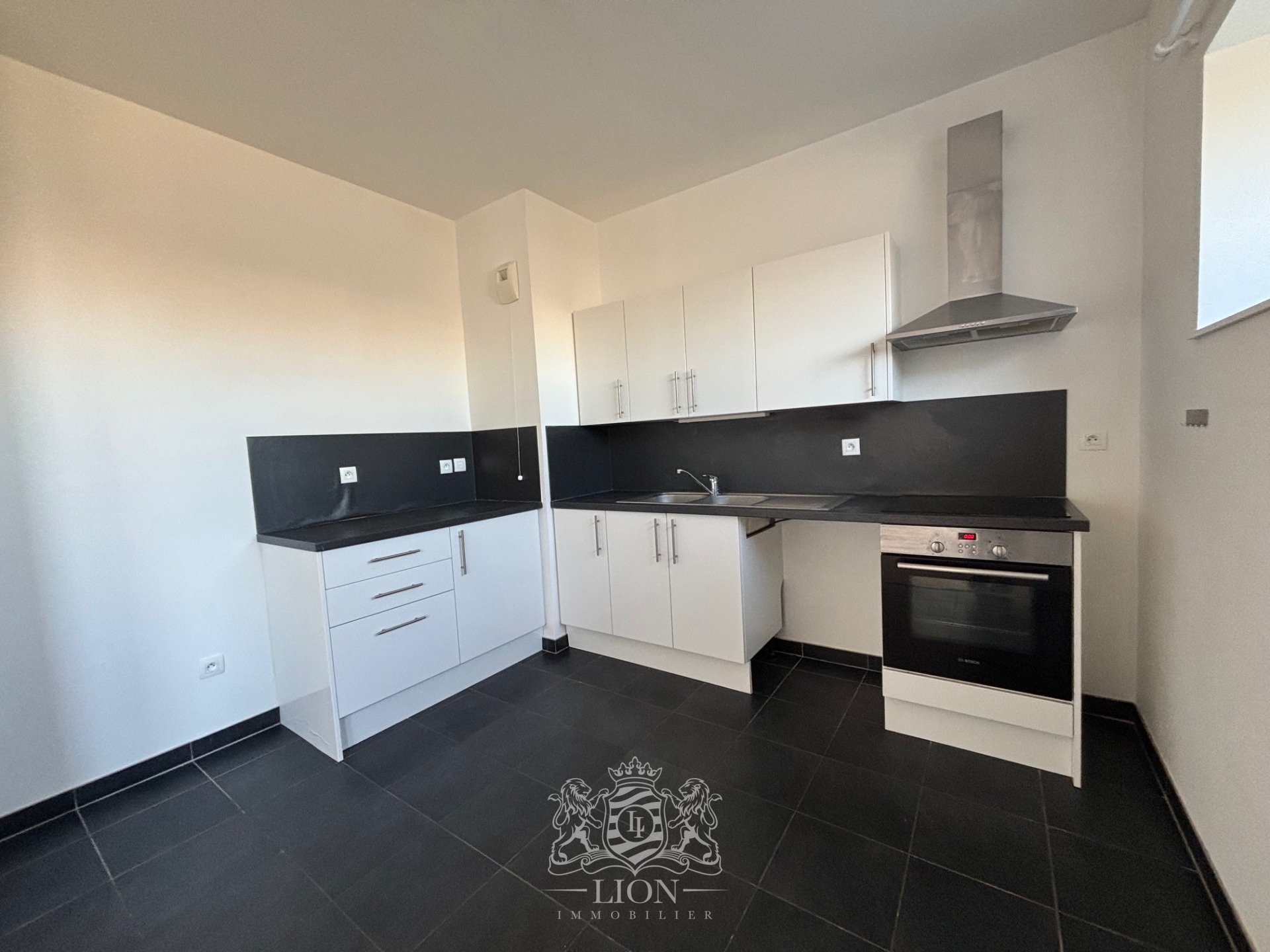 Lille republique magnifique vue pour ce type 3   cave Photo 6 - Le Lion Immobilier
