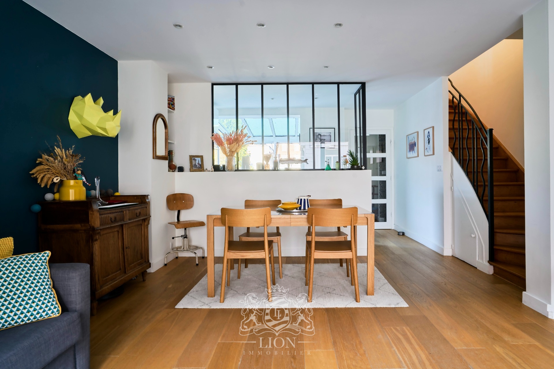 Unique  maison appartement deux chambres terrasse et garage  Photo 3 - Le Lion Immobilier