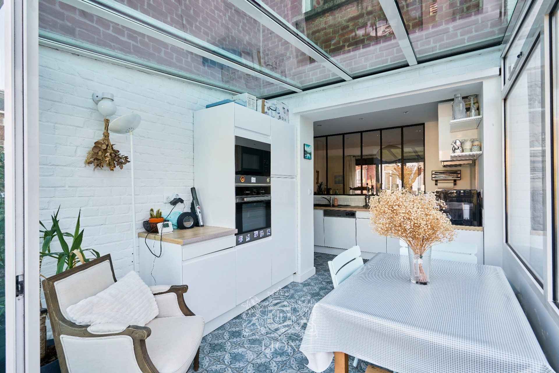 Unique  maison appartement deux chambres terrasse et garage  Photo 6 - Le Lion Immobilier