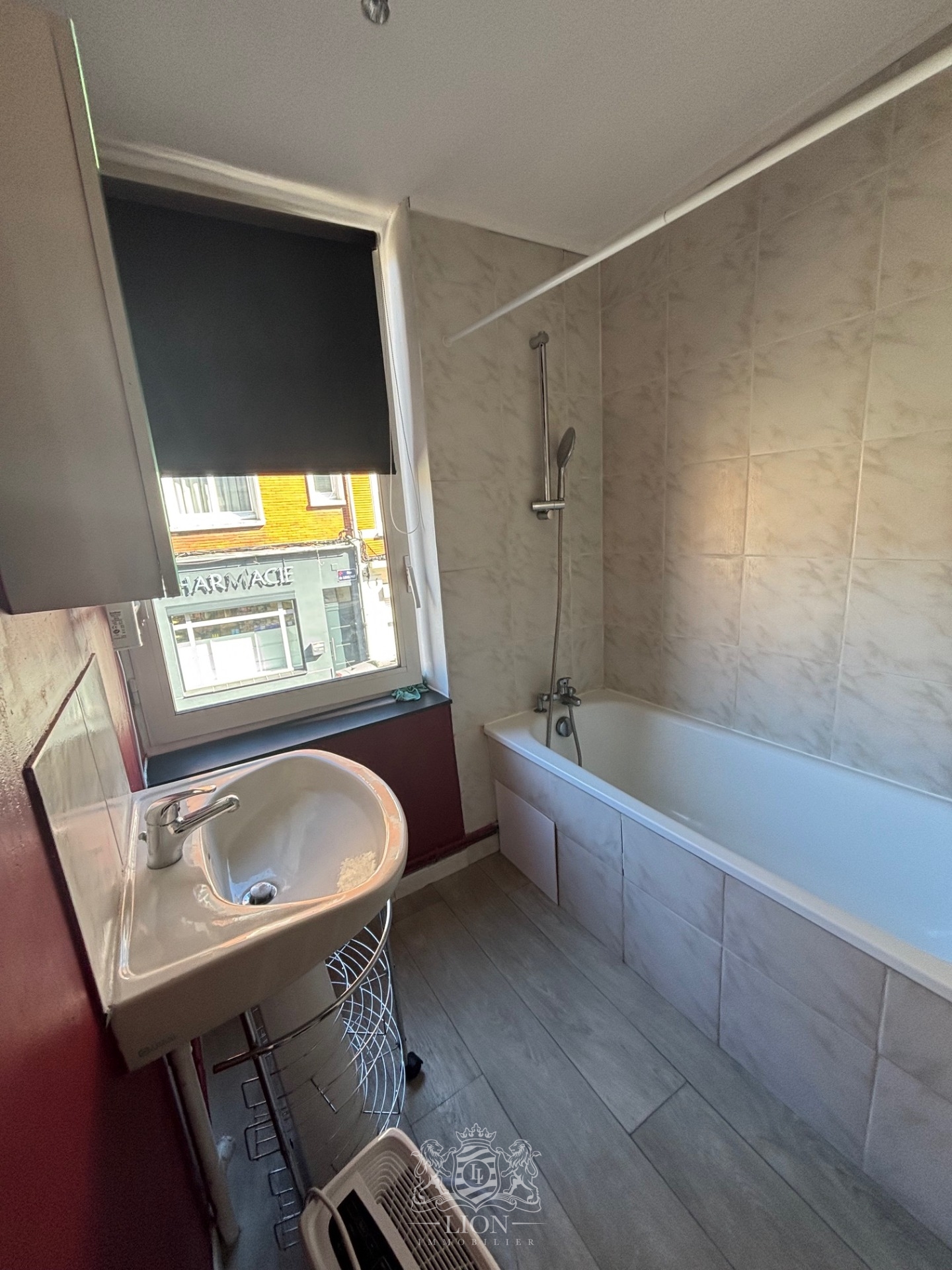 Lille fives petit immeuble de 4 logements Photo 6 - Le Lion Immobilier