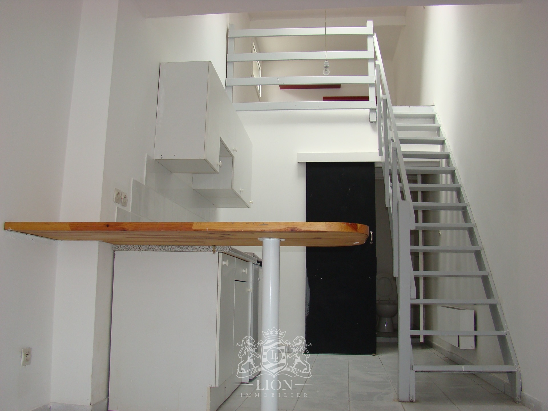 Lille fives petit immeuble de 4 logements Photo 9 - Le Lion Immobilier