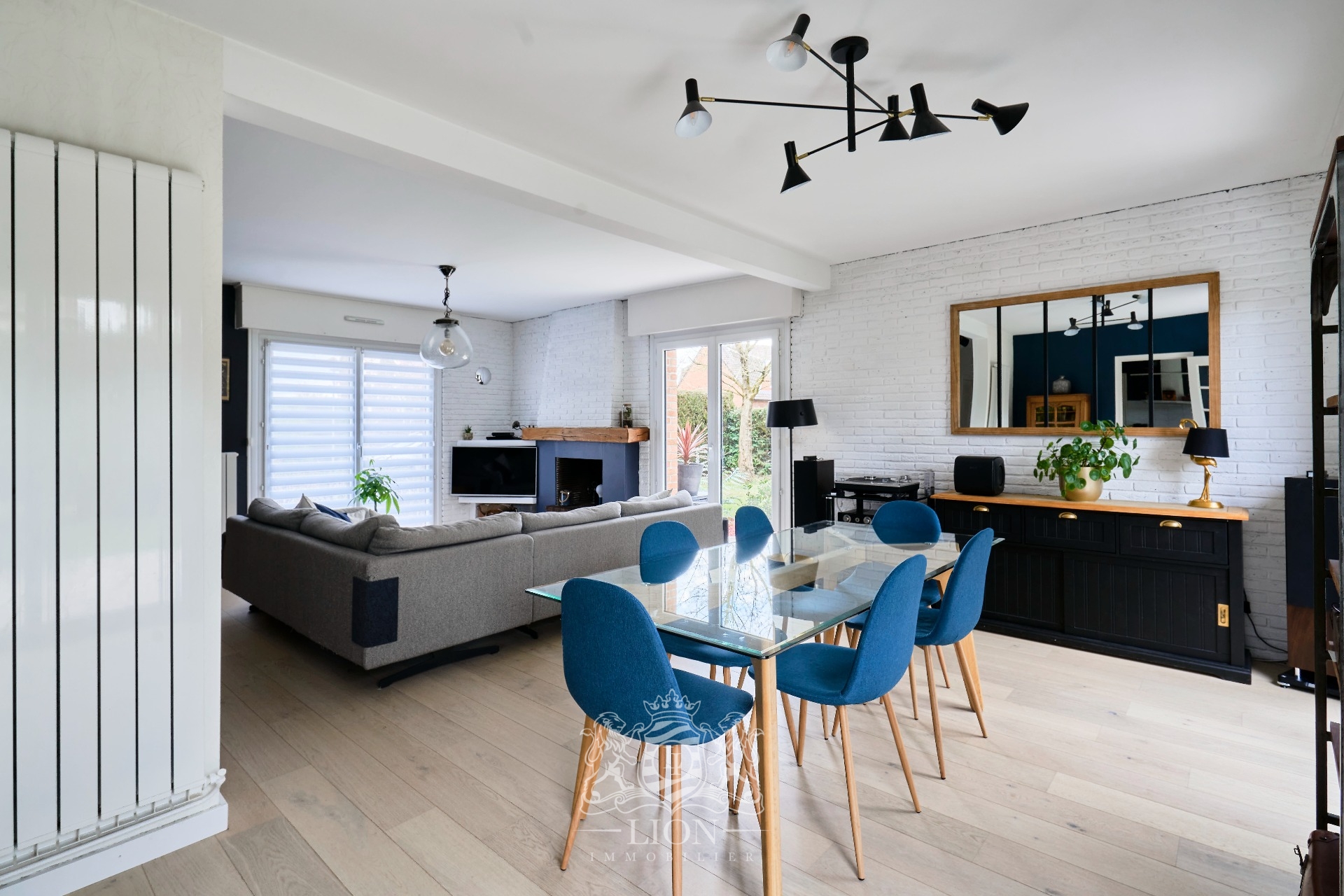 Villa contemporaine 4 5 chambres garage carport  Photo 5 - Le Lion Immobilier
