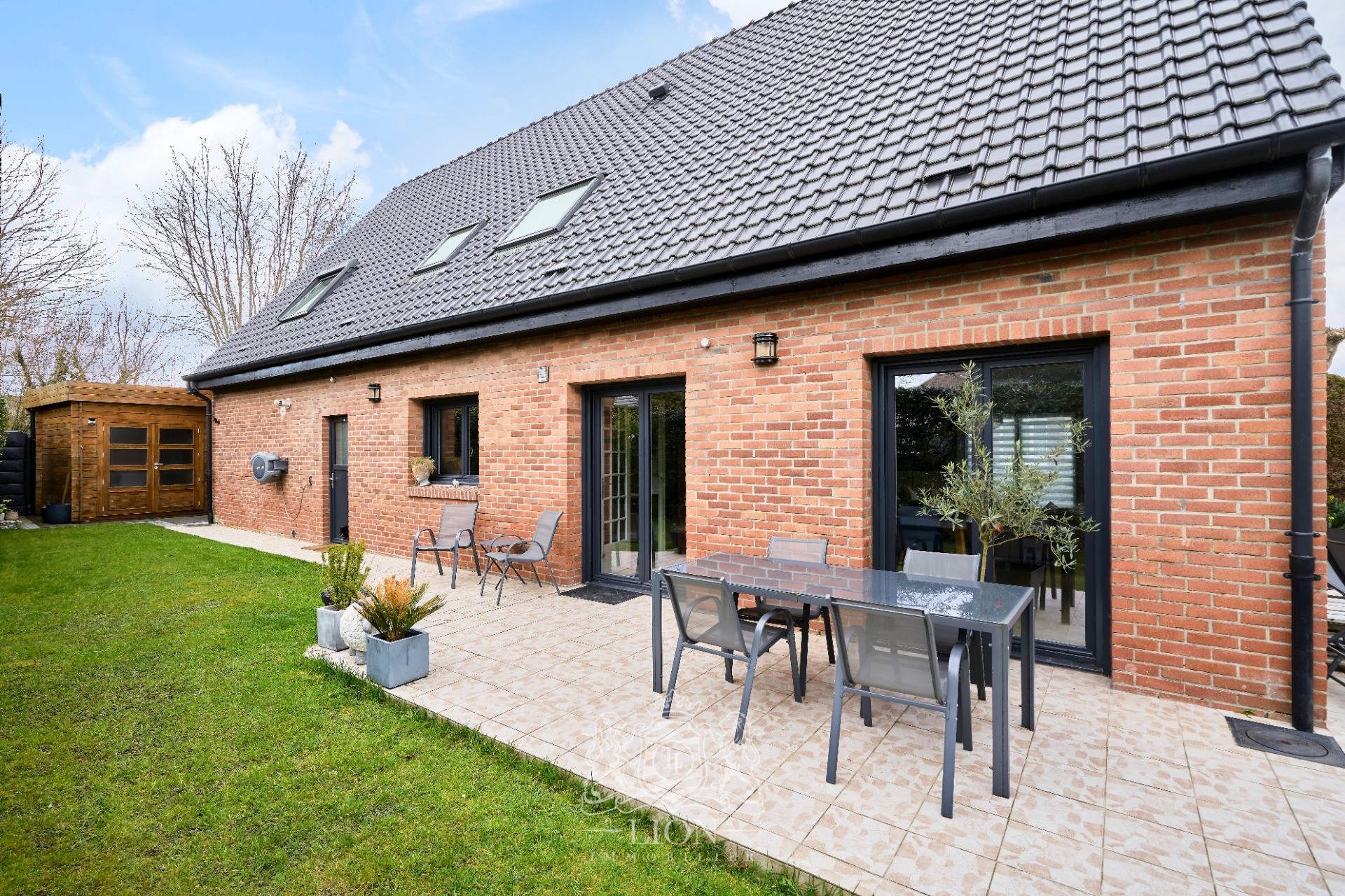 Villa contemporaine 4 5 chambres garage carport  Photo 16 - Le Lion Immobilier