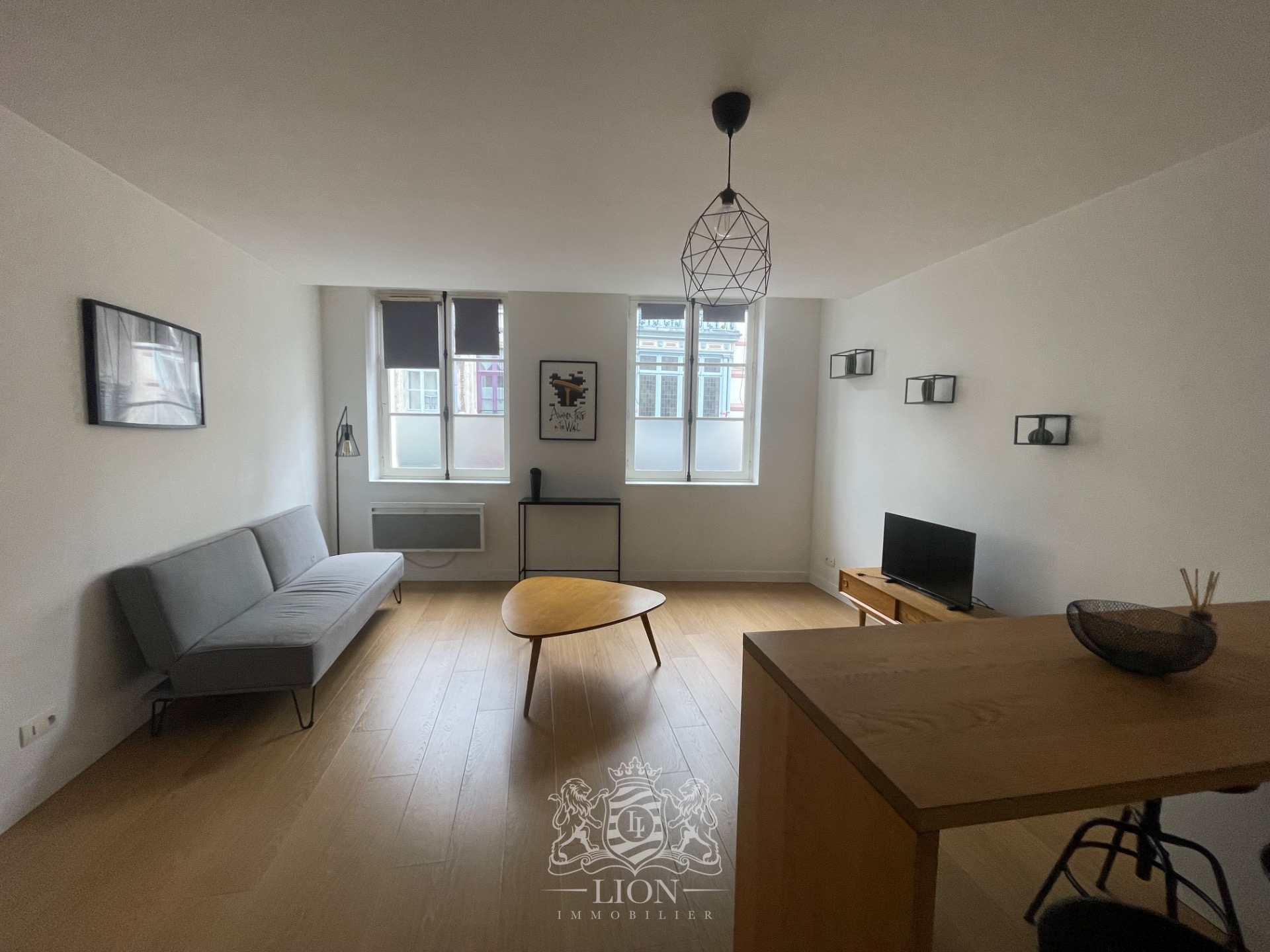 Appartement t2 vieux lille Photo 1 - Le Lion Immobilier Appartement t2 vieux lille Photo 1 - Le Lion Immobilier