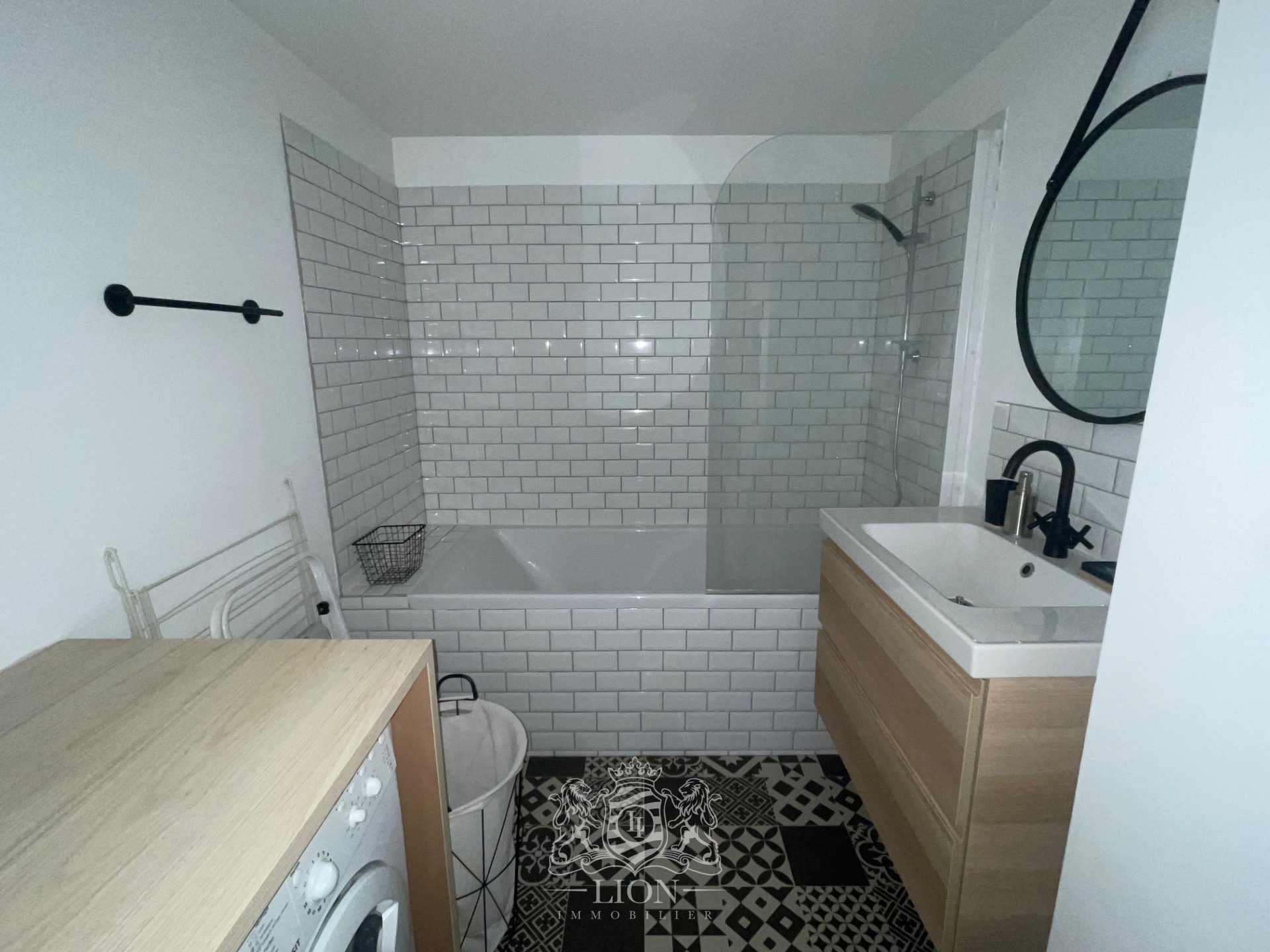 Appartement t2 vieux lille Photo 4 - Le Lion Immobilier Appartement t2 vieux lille Photo 4 - Le Lion Immobilier