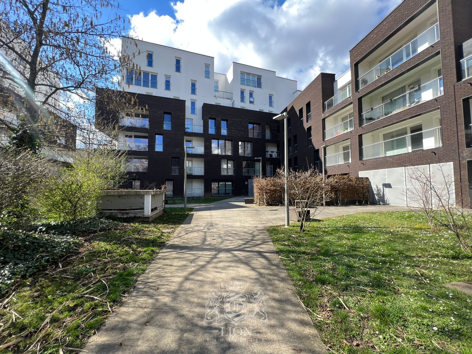 T3 avec balcon   parking Photo 1 - Le Lion Immobilier