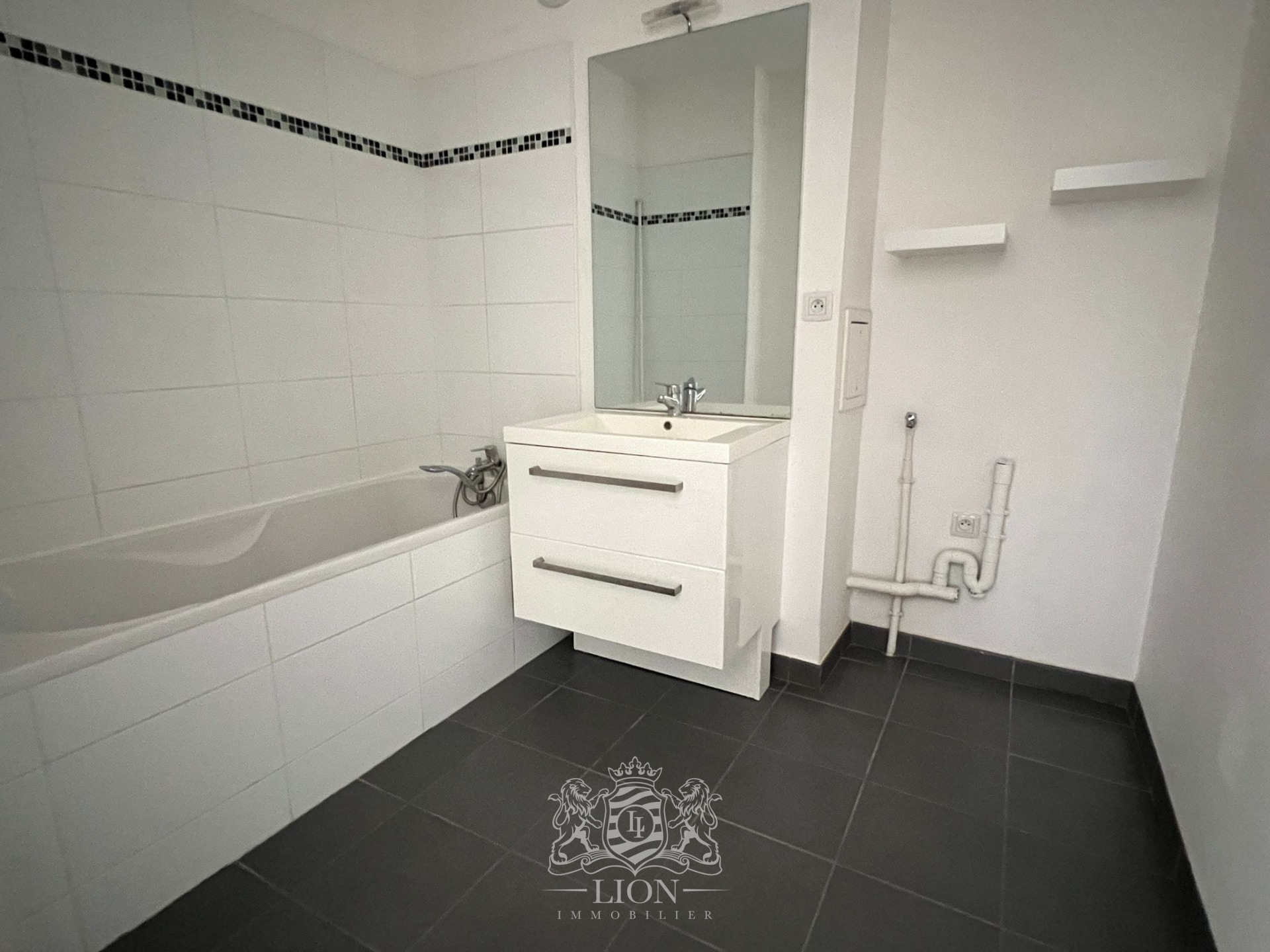 T3 avec balcon   parking Photo 7 - Le Lion Immobilier