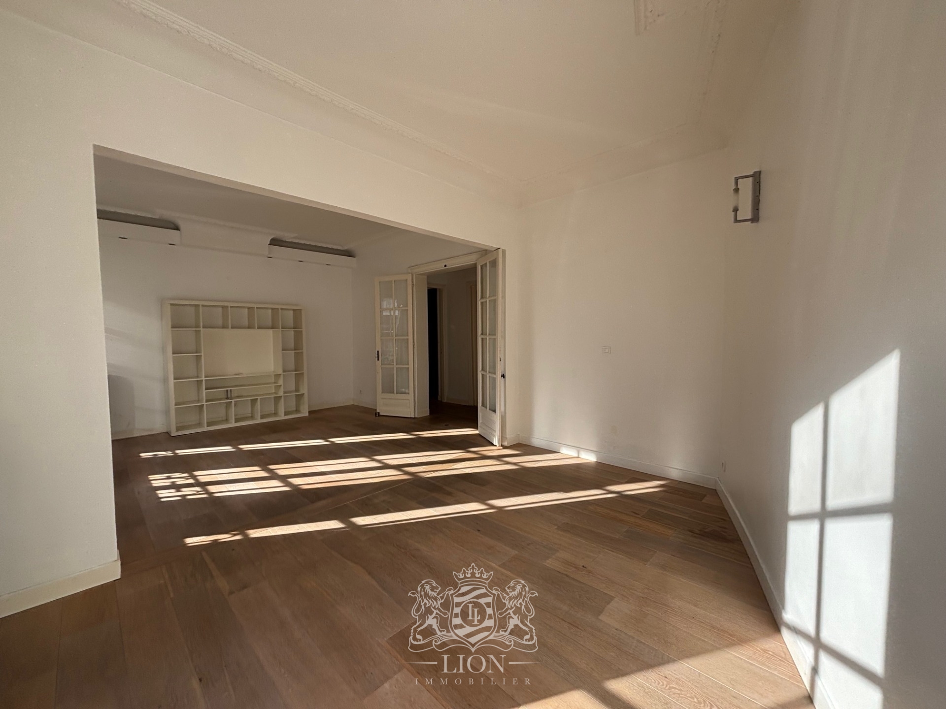 Lille hyper centre t3 81m2 Photo 2 - Le Lion Immobilier