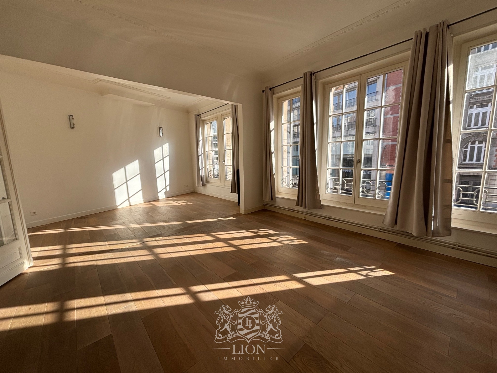 Lille hyper centre t3 81m2 Photo 4 - Le Lion Immobilier