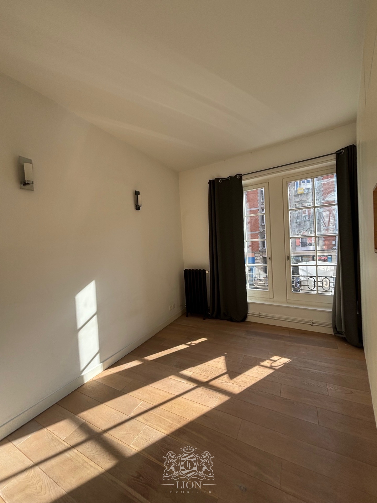 Lille hyper centre t3 81m2 Photo 6 - Le Lion Immobilier