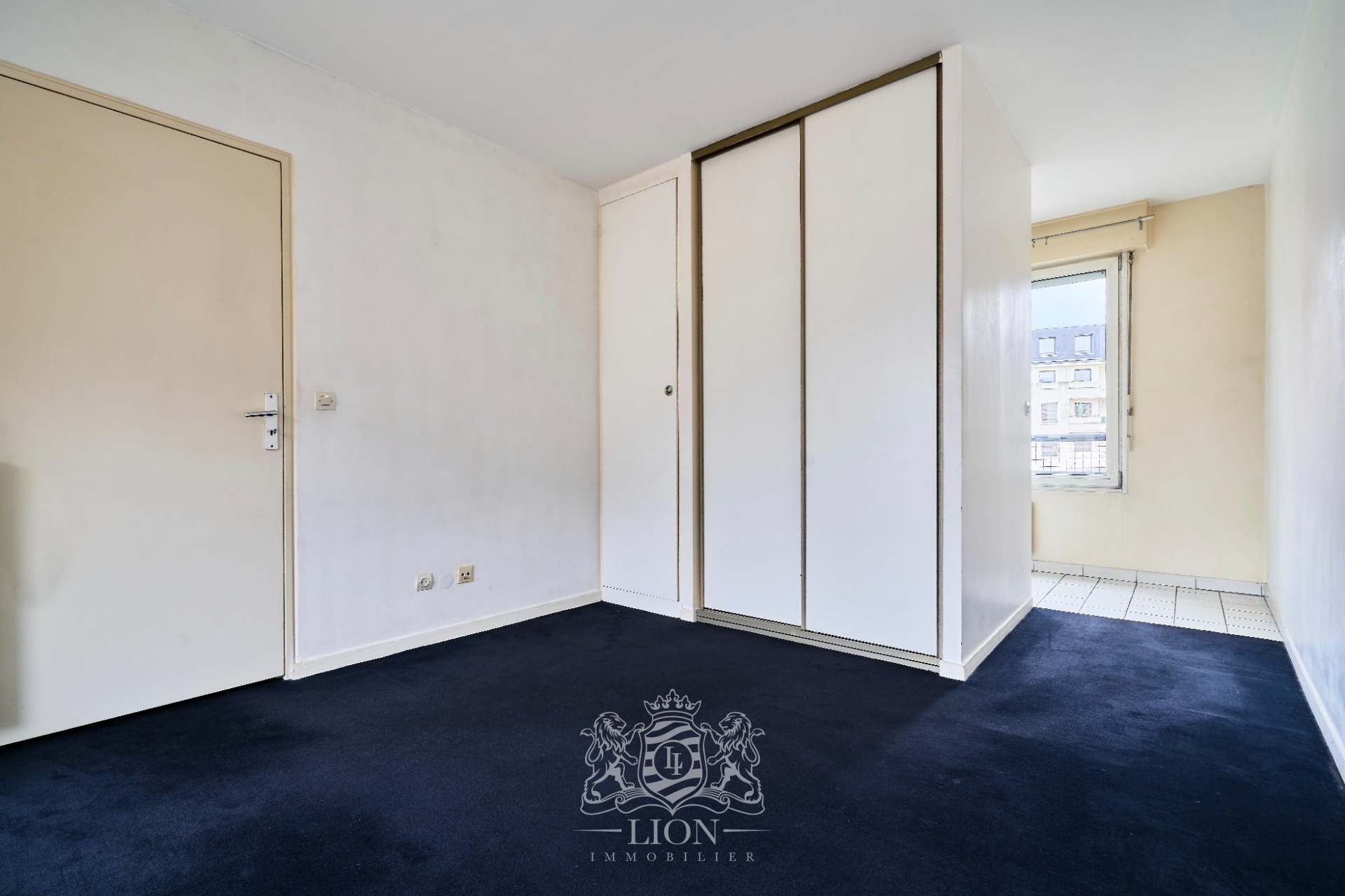 T4 proche place du lion d or parking exterieur Photo 4 - Le Lion Immobilier