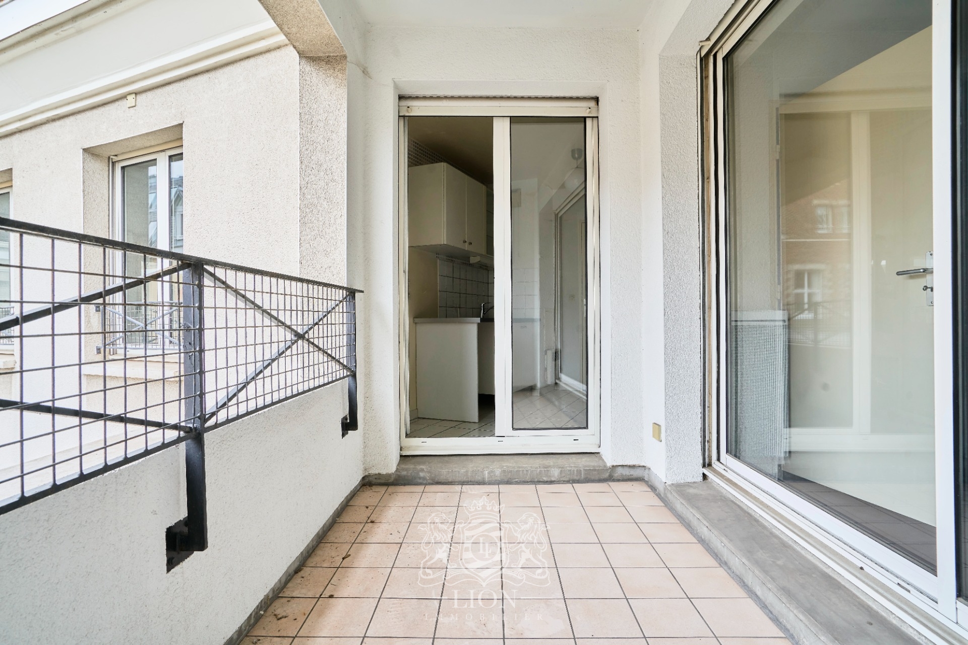 T4 proche place du lion d or parking exterieur Photo 6 - Le Lion Immobilier