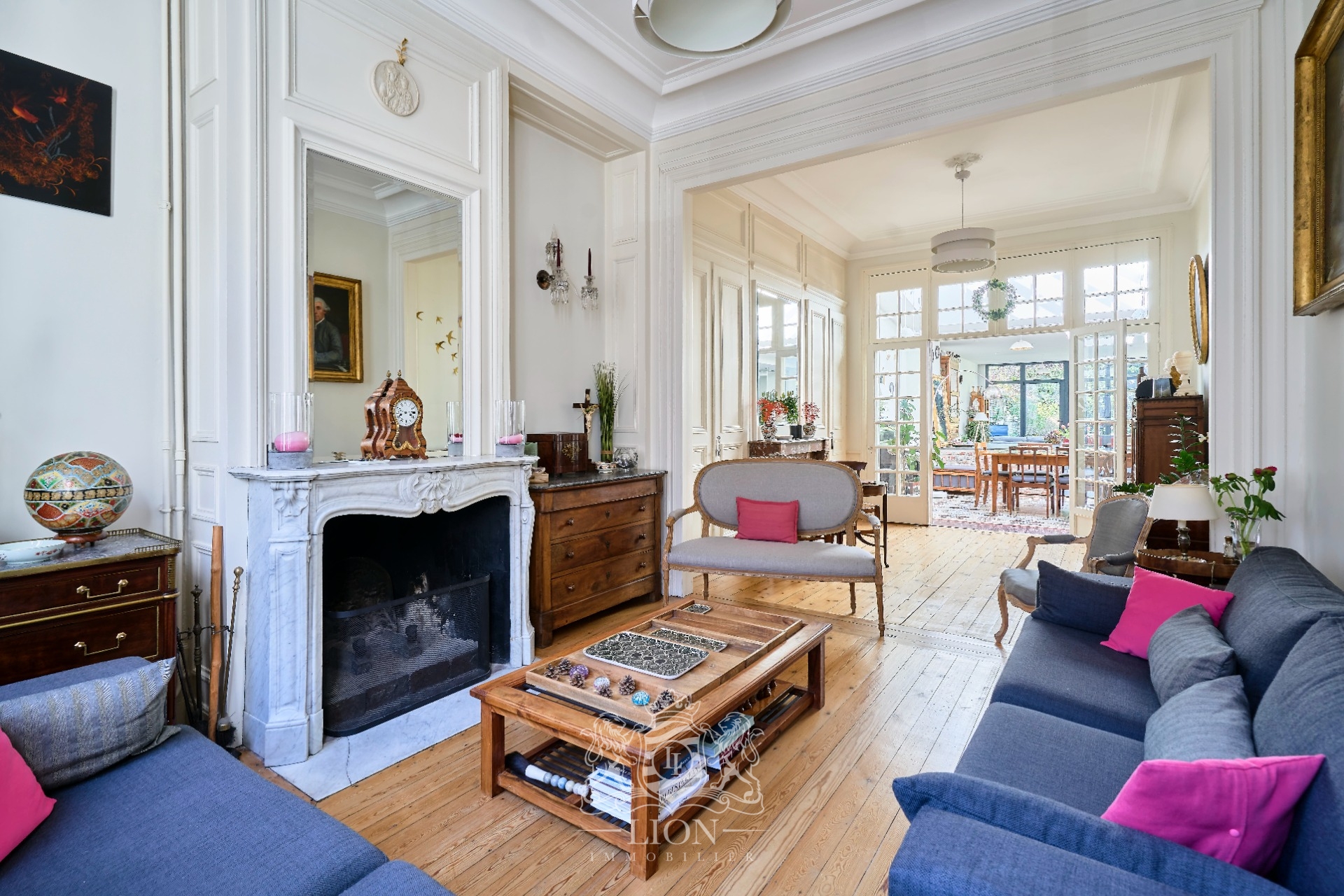 Superbe maison de famille avec jardin proche tram Photo 1 - Le Lion Immobilier