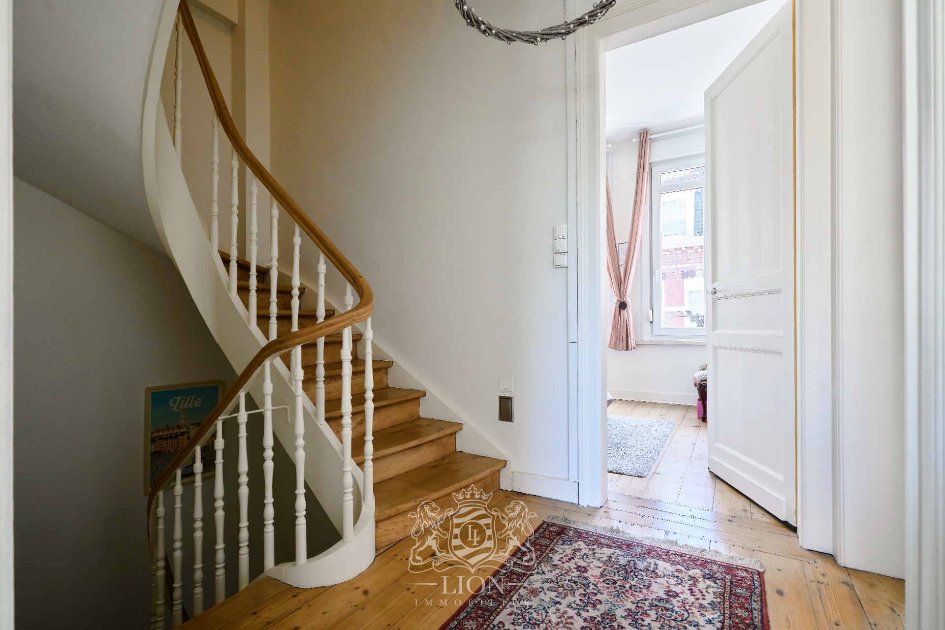 Superbe maison de famille avec jardin proche tram Photo 8 - Le Lion Immobilier