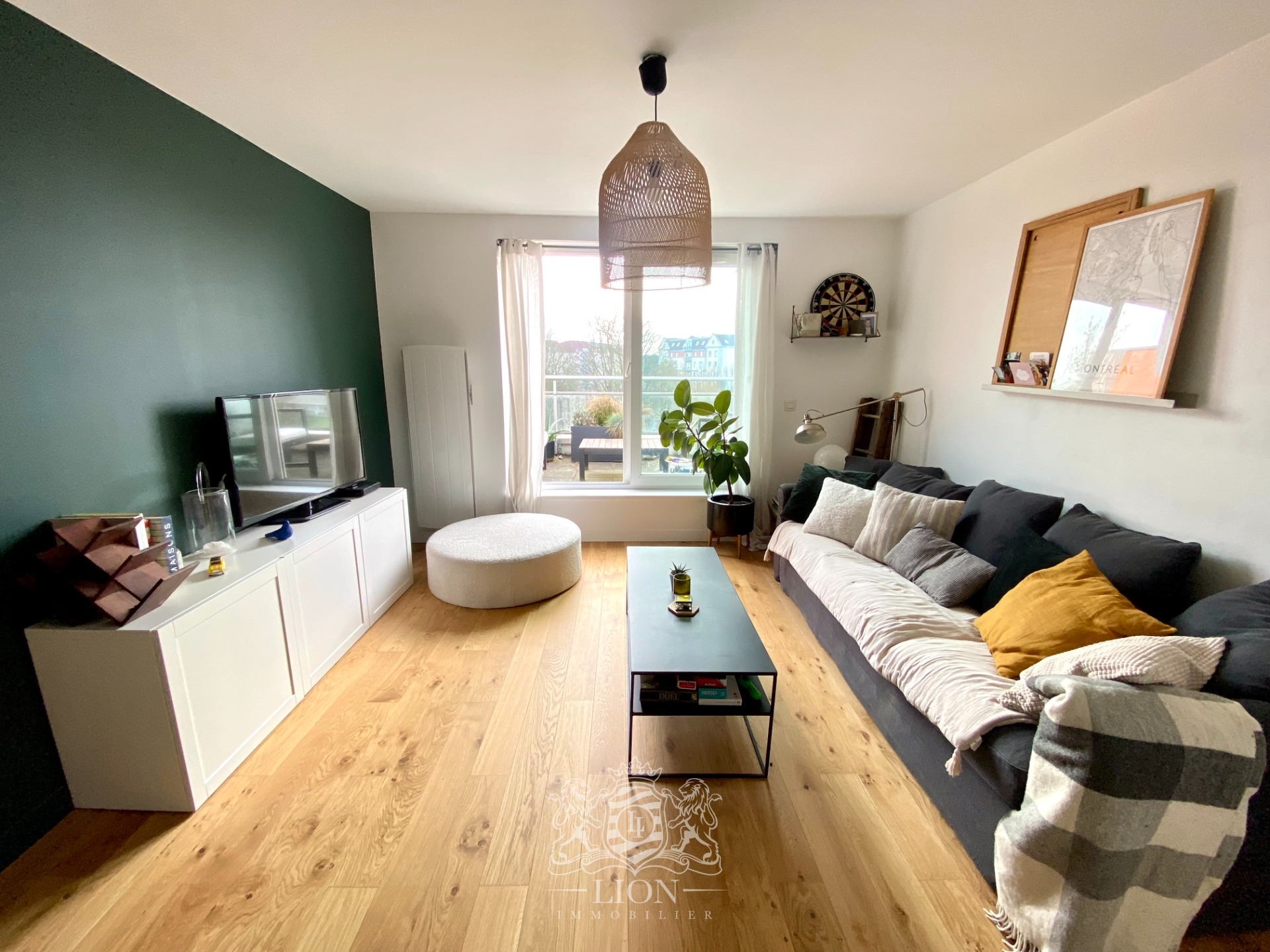 Tres beau t2 dernier etage avec terrasse et parking Photo 3 - Le Lion Immobilier