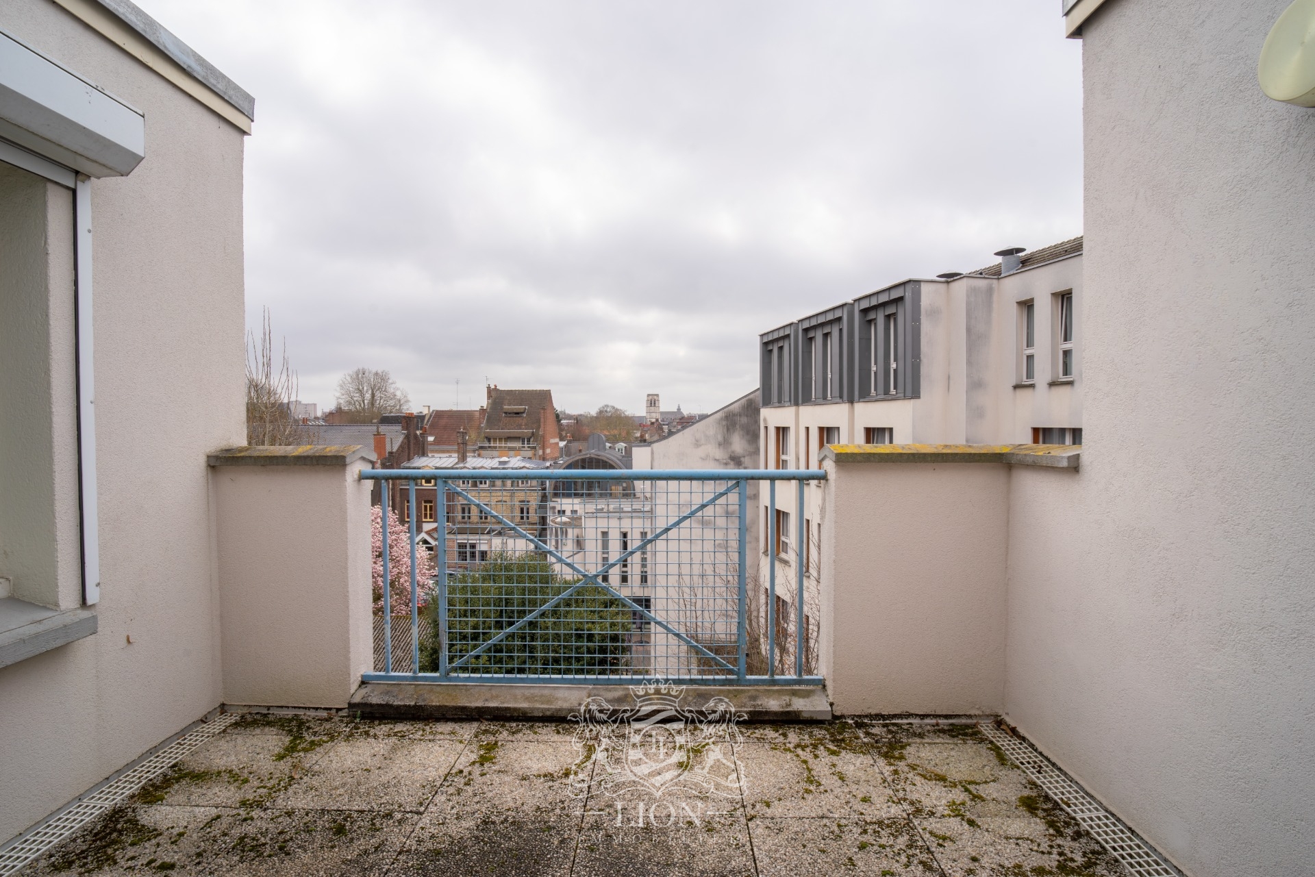 Appartement 3 ou 4 chambres dernier etage terrasse garage  Photo 2 - Le Lion Immobilier