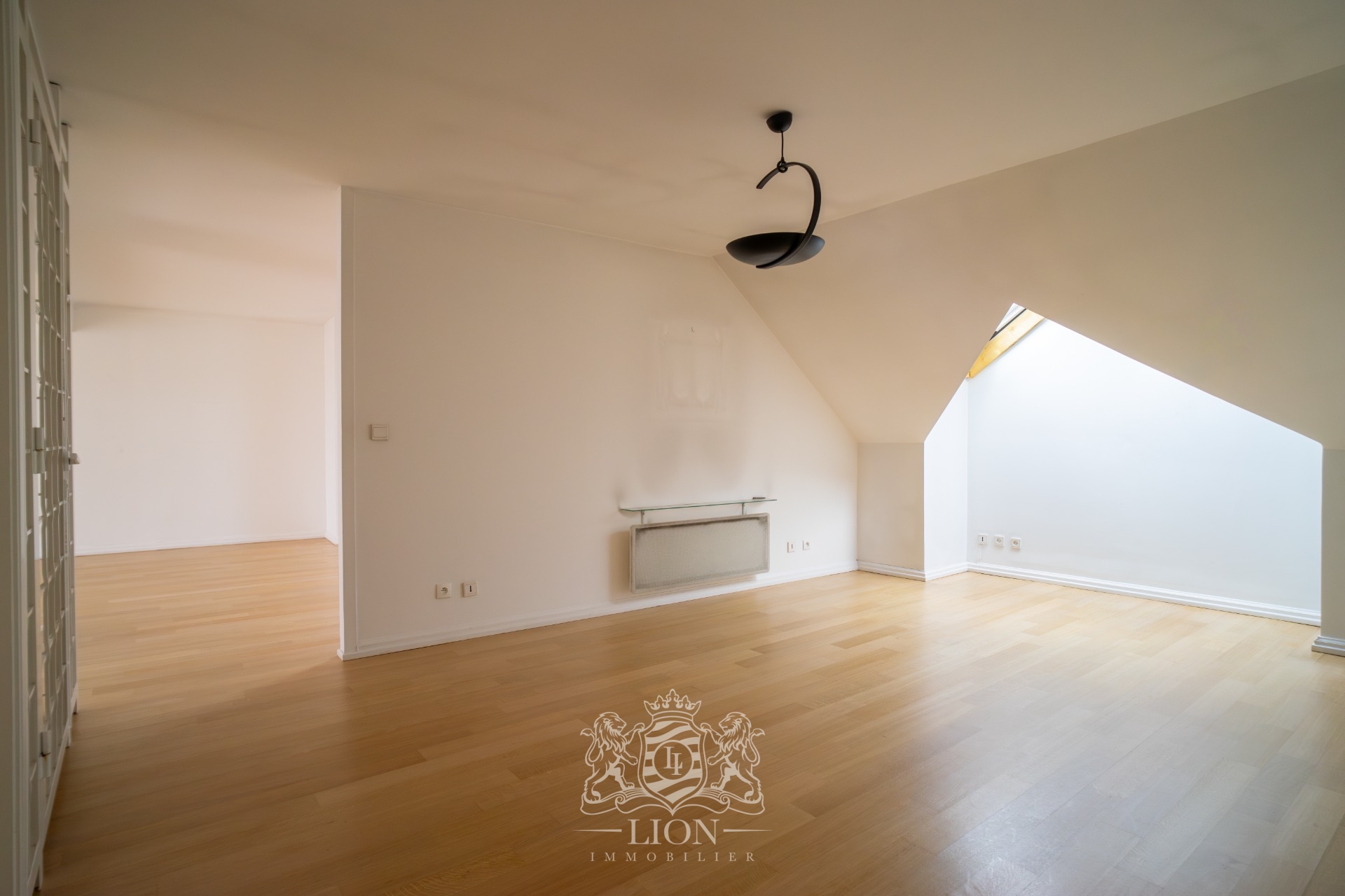 Appartement 3 ou 4 chambres dernier etage terrasse garage  Photo 9 - Le Lion Immobilier