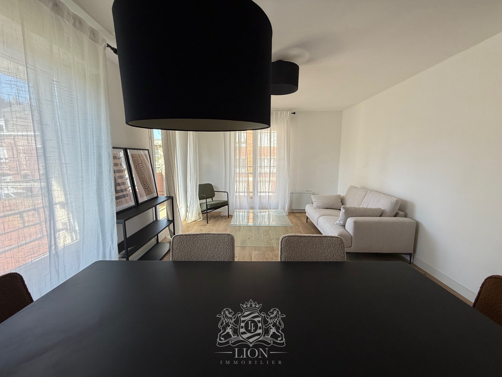 Aogp lambersart t4 meuble avec balcon et parking Photo 5 - Le Lion Immobilier