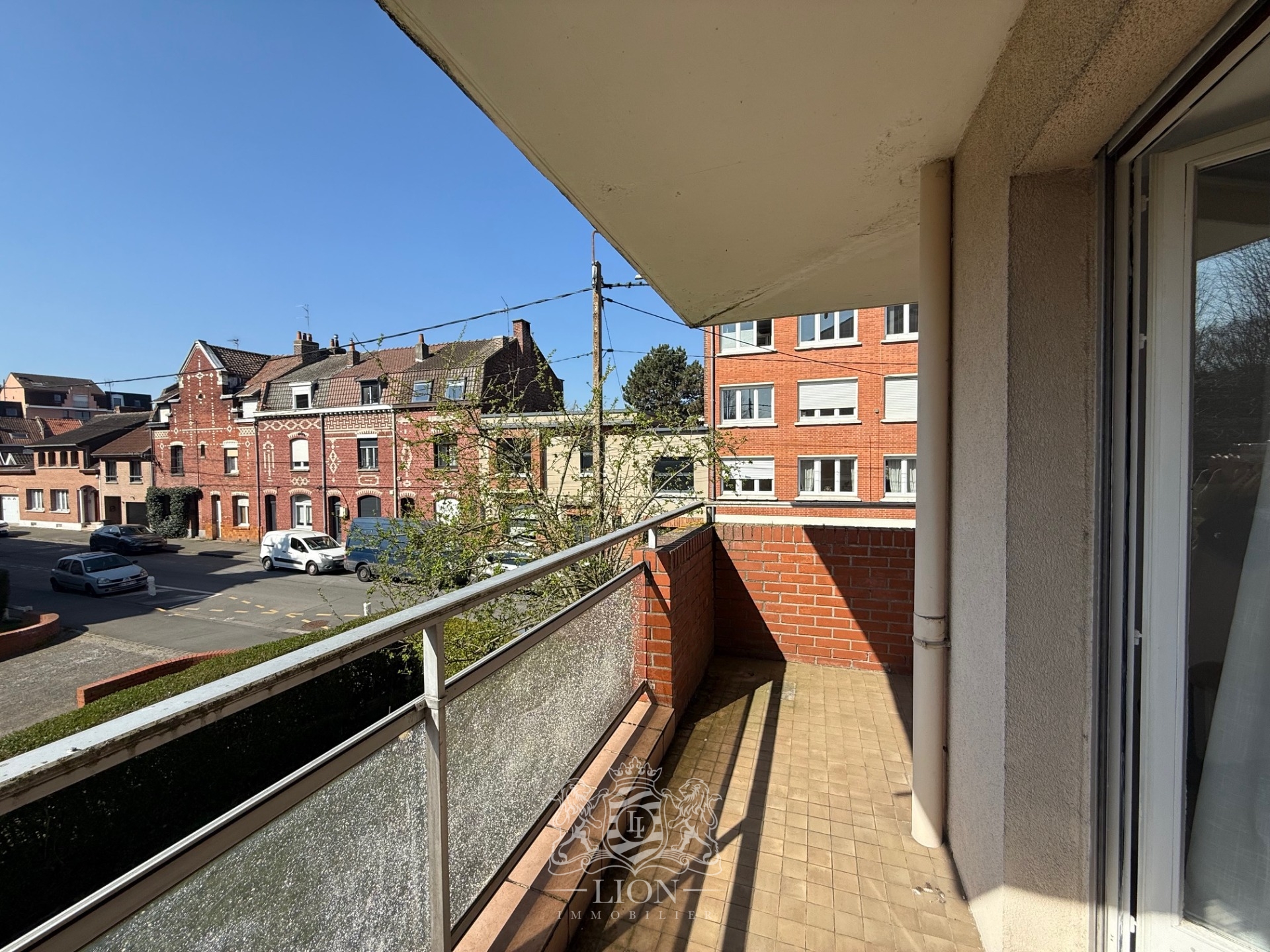Aogp lambersart t4 meuble avec balcon et parking Photo 8 - Le Lion Immobilier