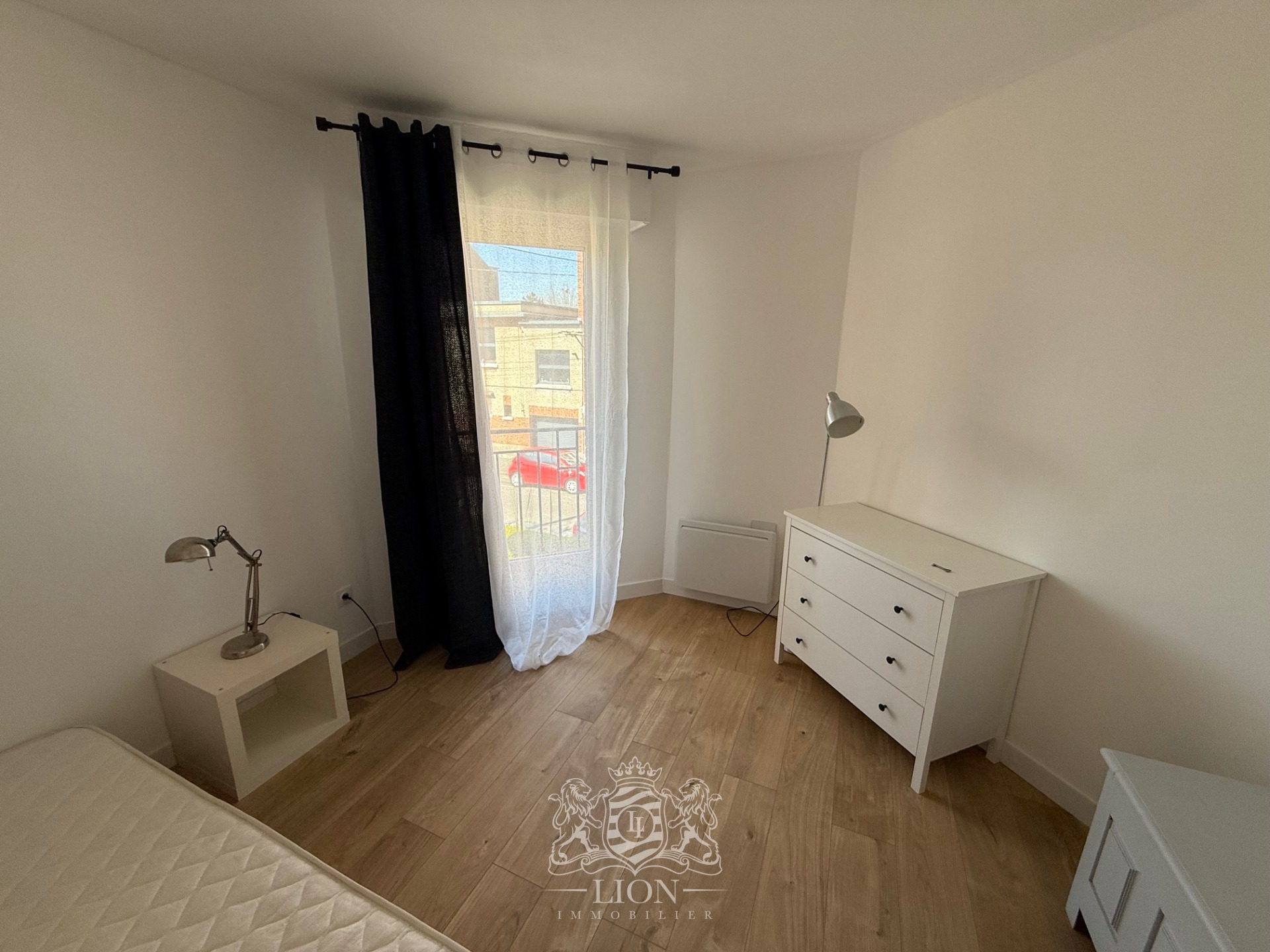 Aogp lambersart t4 meuble avec balcon et parking Photo 9 - Le Lion Immobilier