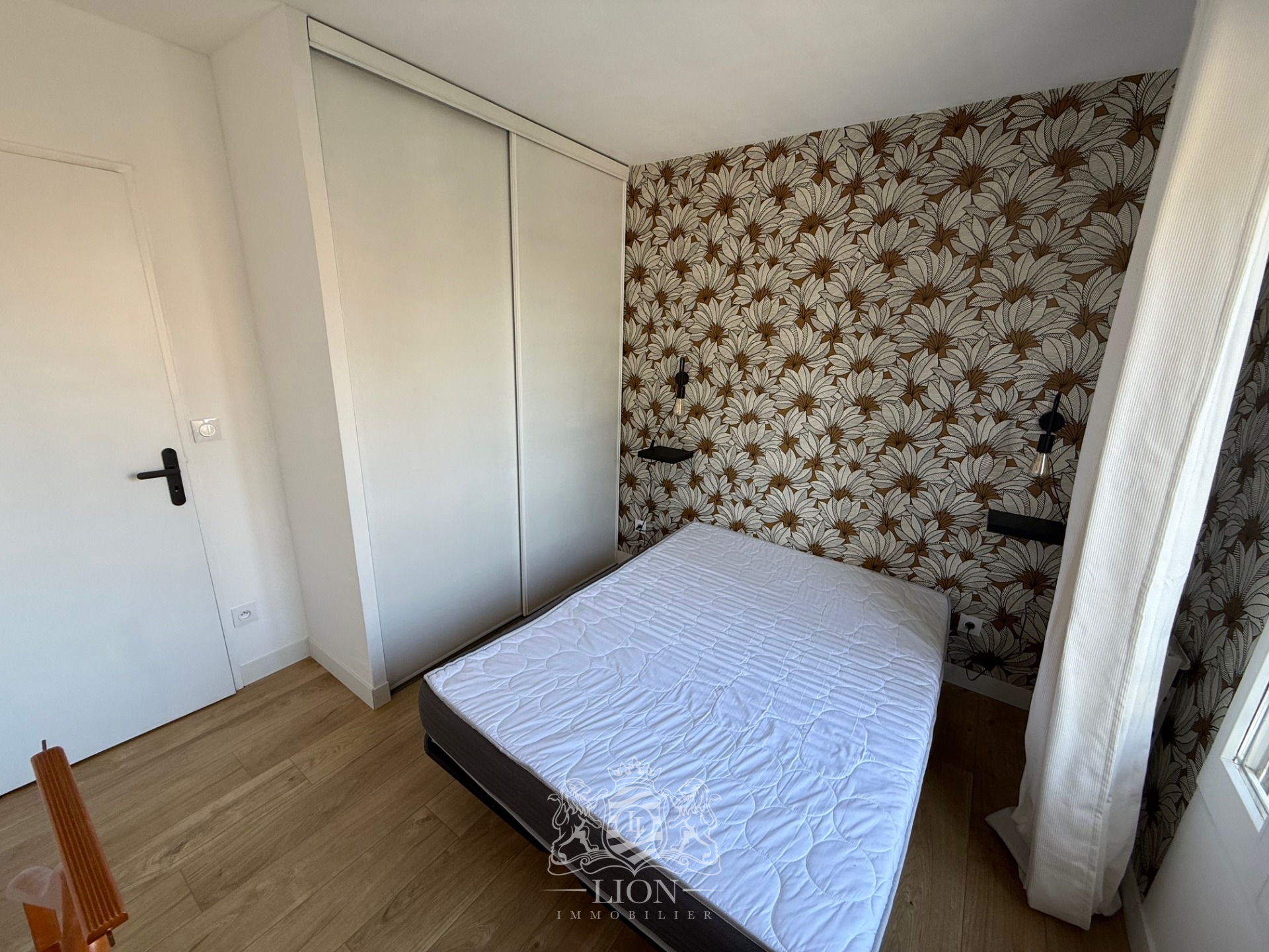 Aogp lambersart t4 meuble avec balcon et parking Photo 11 - Le Lion Immobilier