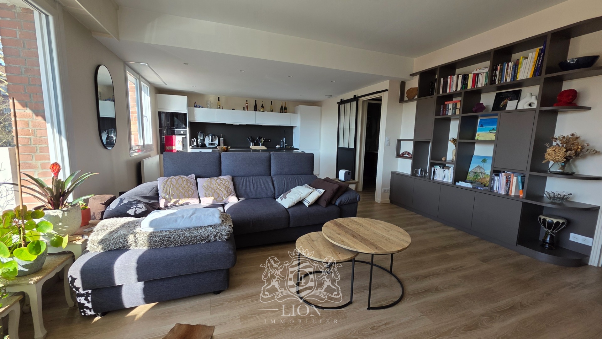Magnifique t3 face citadelle avec balcon et garage Photo 1 - Le Lion Immobilier
