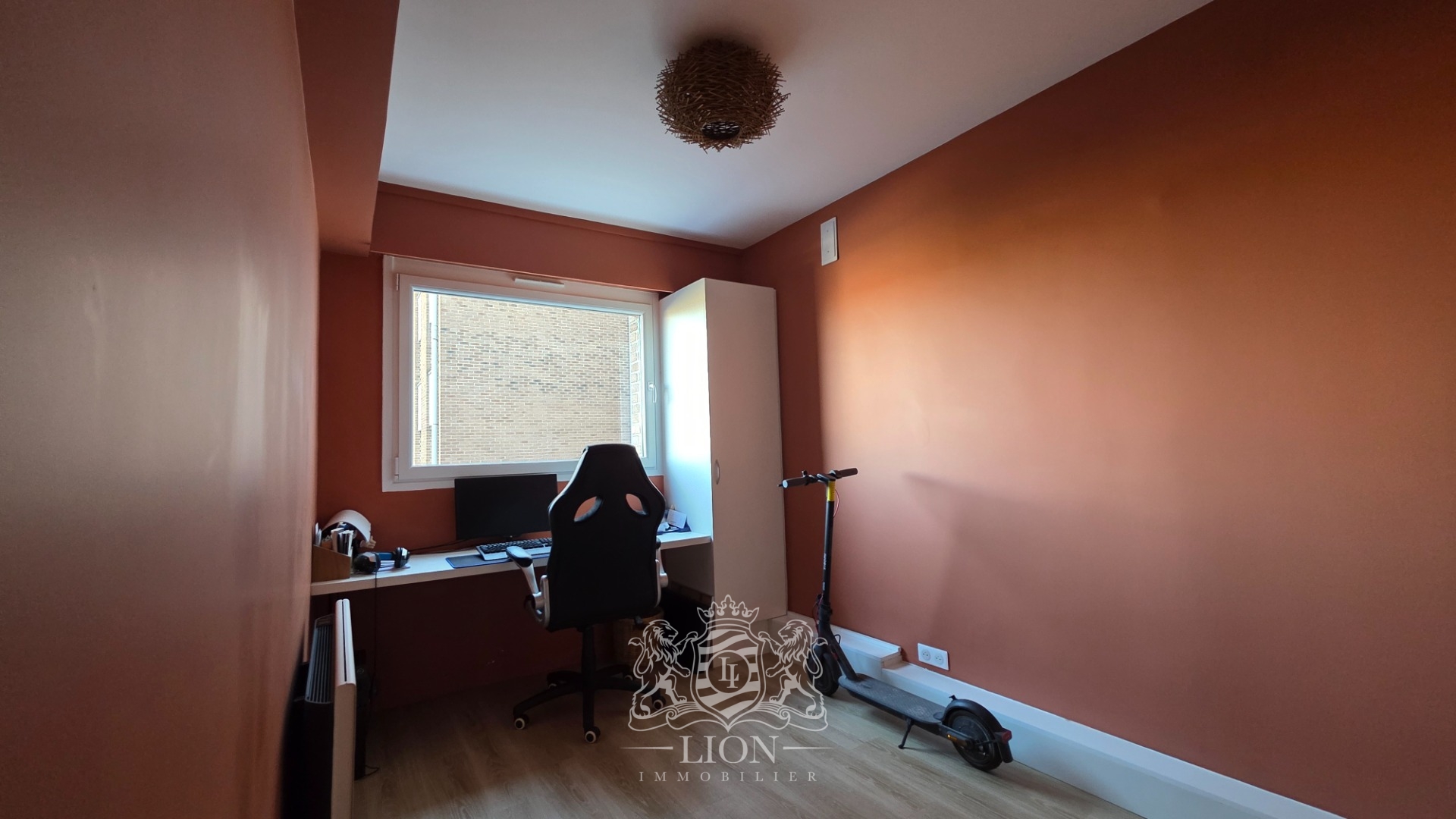 Magnifique t3 face citadelle avec balcon et garage Photo 8 - Le Lion Immobilier