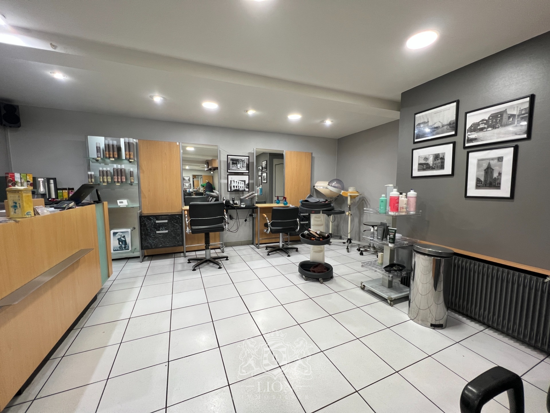 Maison avec local commercial Photo 2 - Le Lion Immobilier Maison avec local commercial Photo 2 - Le Lion Immobilier