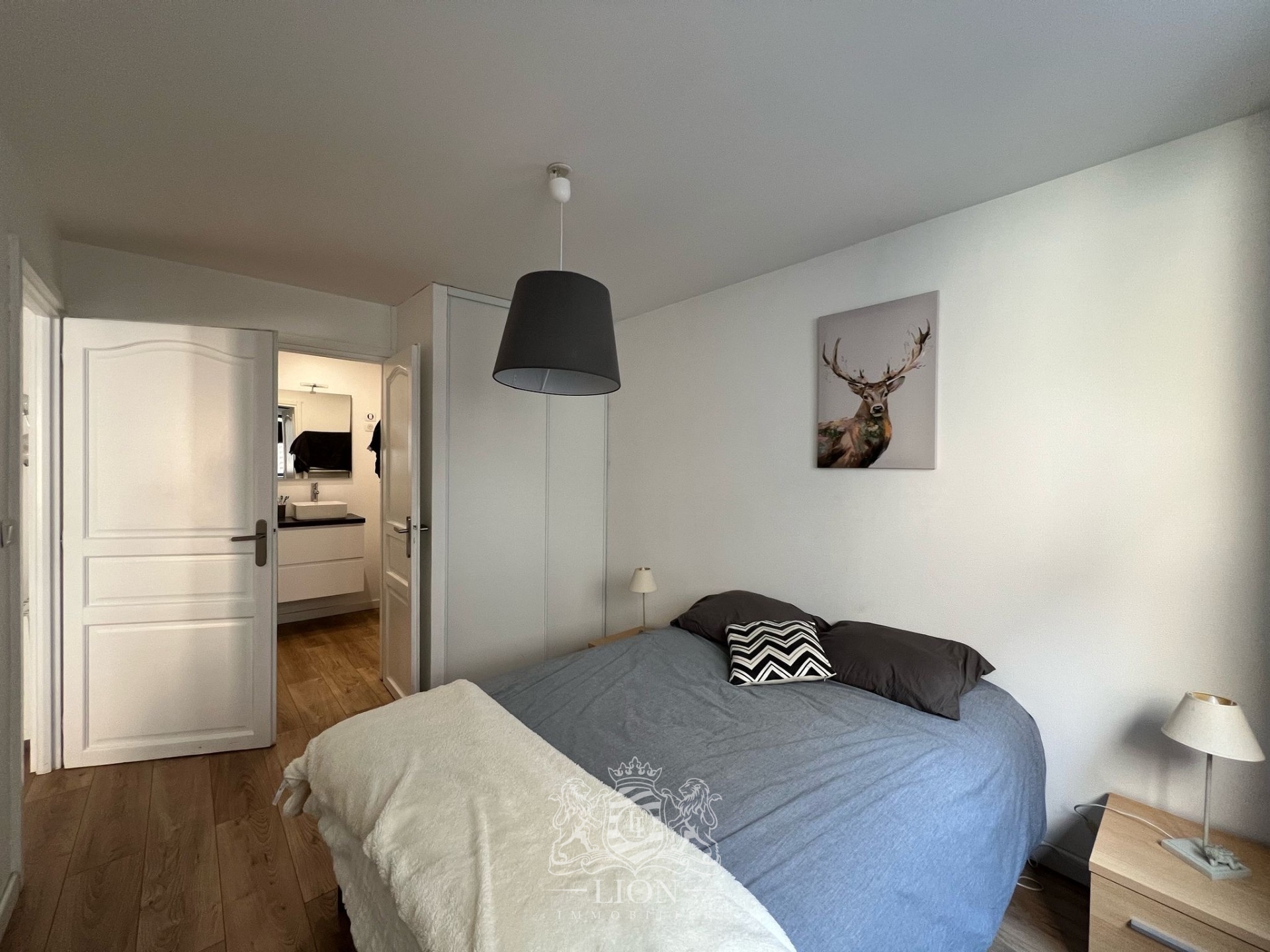 Appartement avec chambre et parking proche citadelle Photo 5 - Le Lion Immobilier