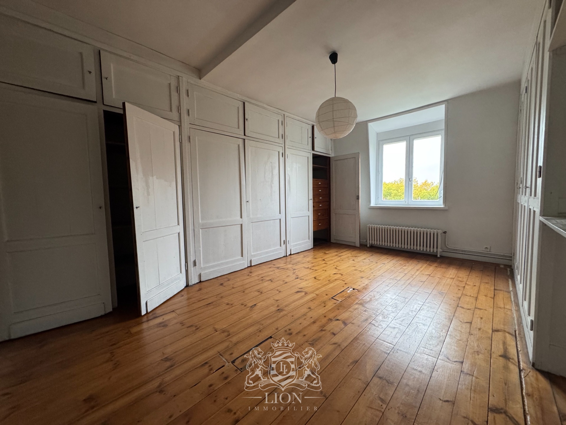 Maison de caractere avec jardin et double garage 12 pieces Photo 10 - Le Lion Immobilier Maison de caractere avec jardin et double garage 12 pieces Photo 10 - Le Lion Immobilier