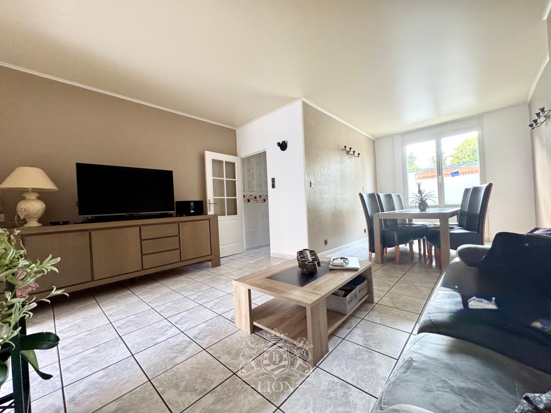 Maison canon d or 4 chambres terrasse et jardin Photo 3 - Le Lion Immobilier Maison canon d or 4 chambres terrasse et jardin Photo 3 - Le Lion Immobilier