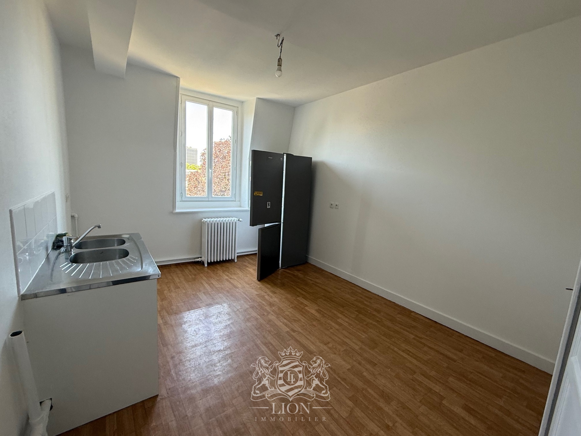 Apjn vieux lille type 5 non meuble Photo 6 - Le Lion Immobilier