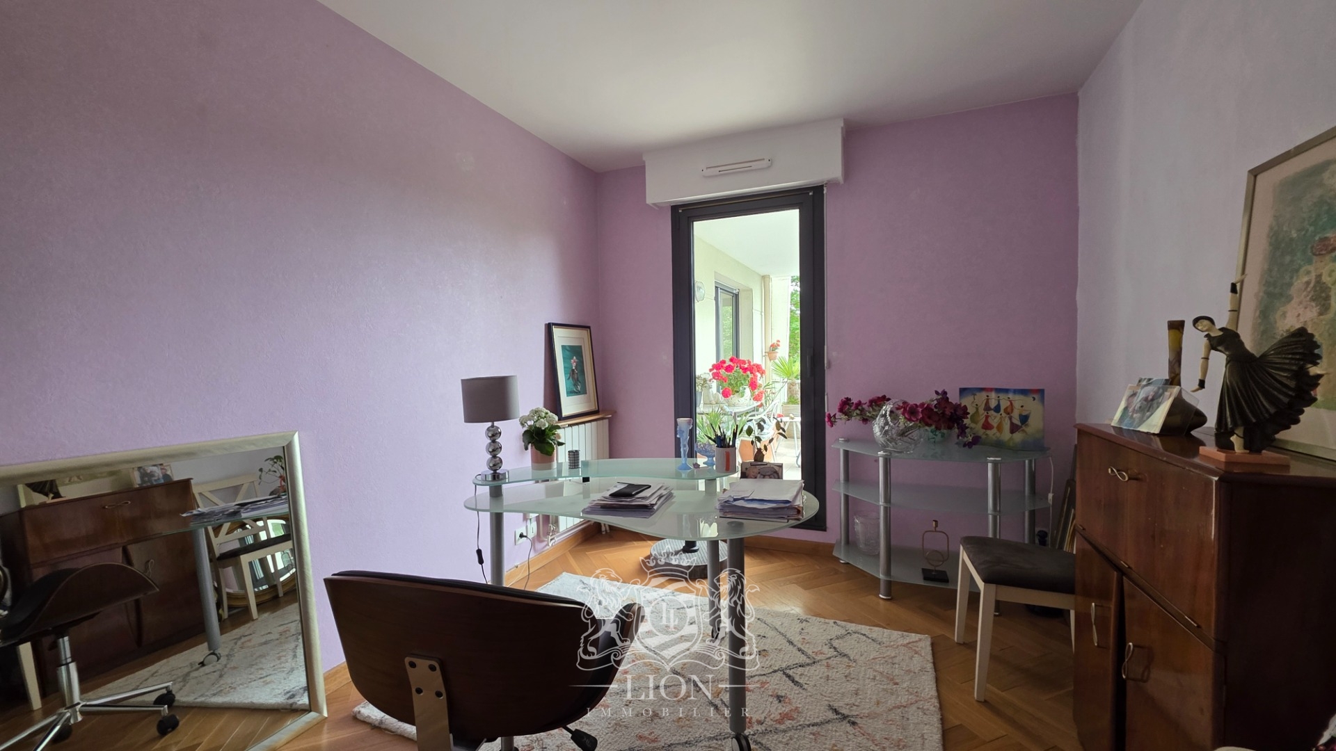 Grand t4 en bord de deule avec terrasse et garage Photo 12 - Le Lion Immobilier