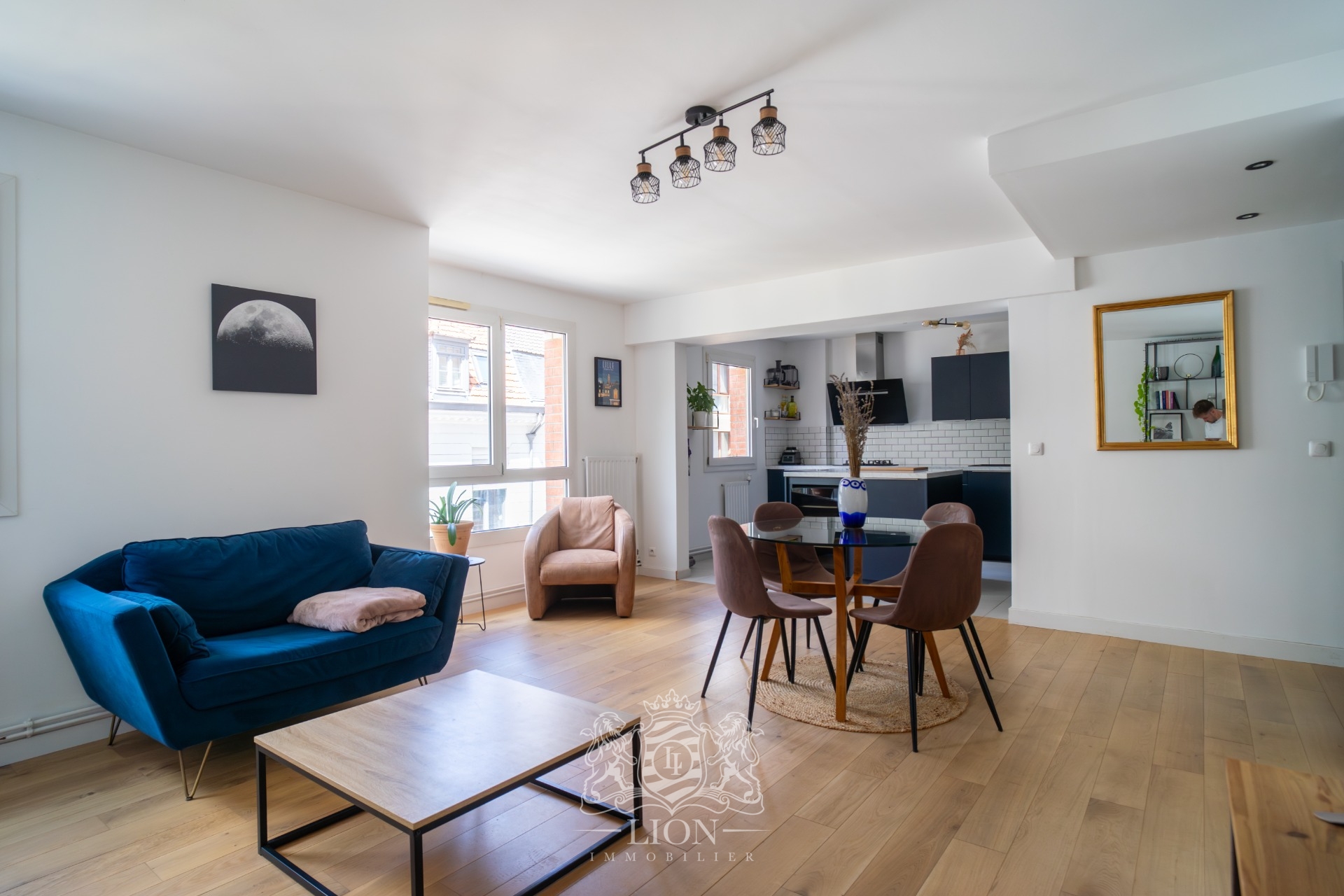 Vieux lille citadelle type 3 72m  parking Photo 2 - Le Lion Immobilier