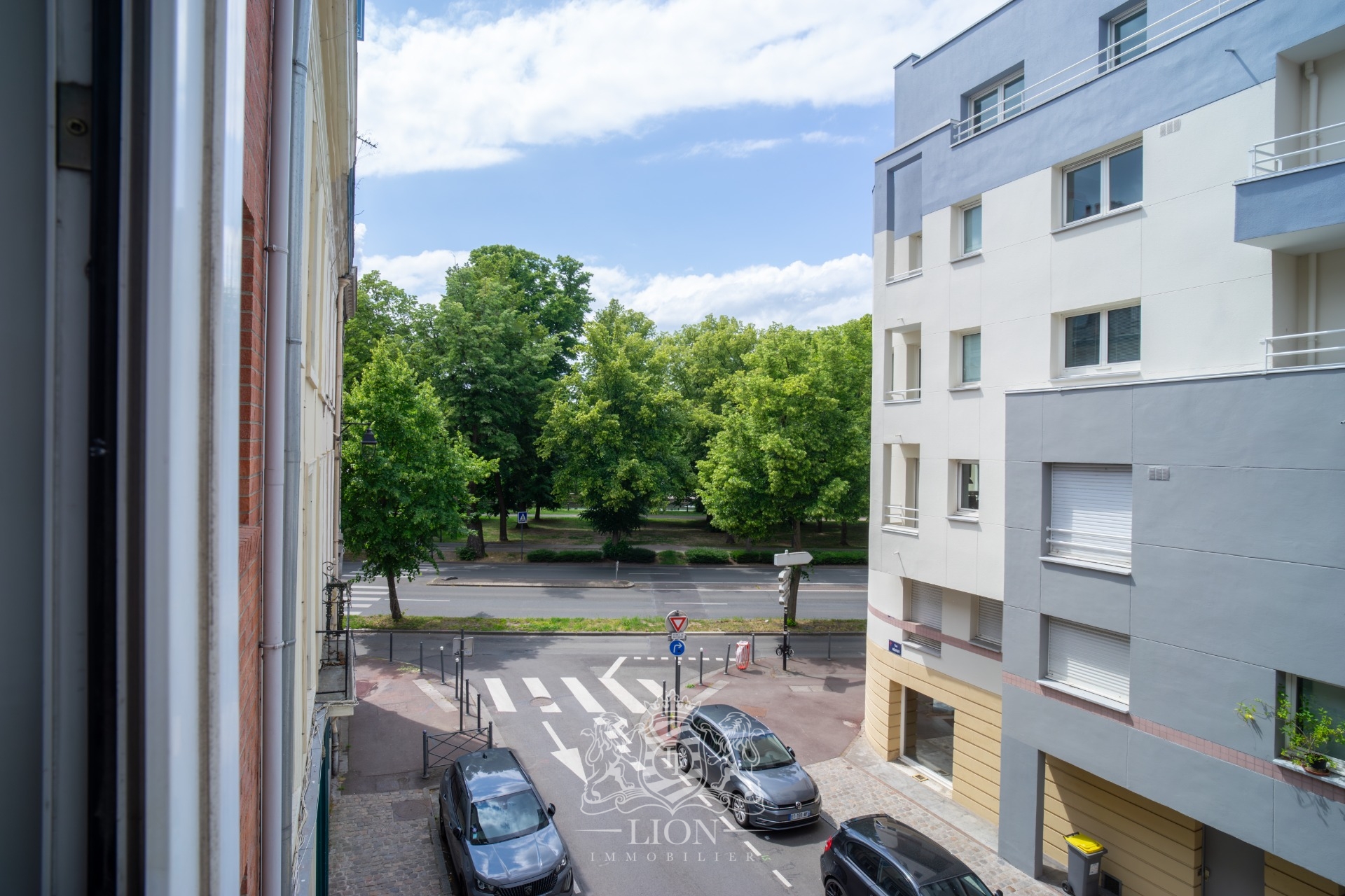 Vieux lille citadelle type 3 72m  parking Photo 6 - Le Lion Immobilier