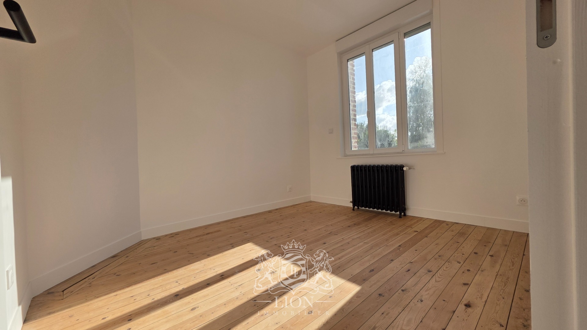 Maison semi individuelle entierement renovee Photo 4 - Le Lion Immobilier