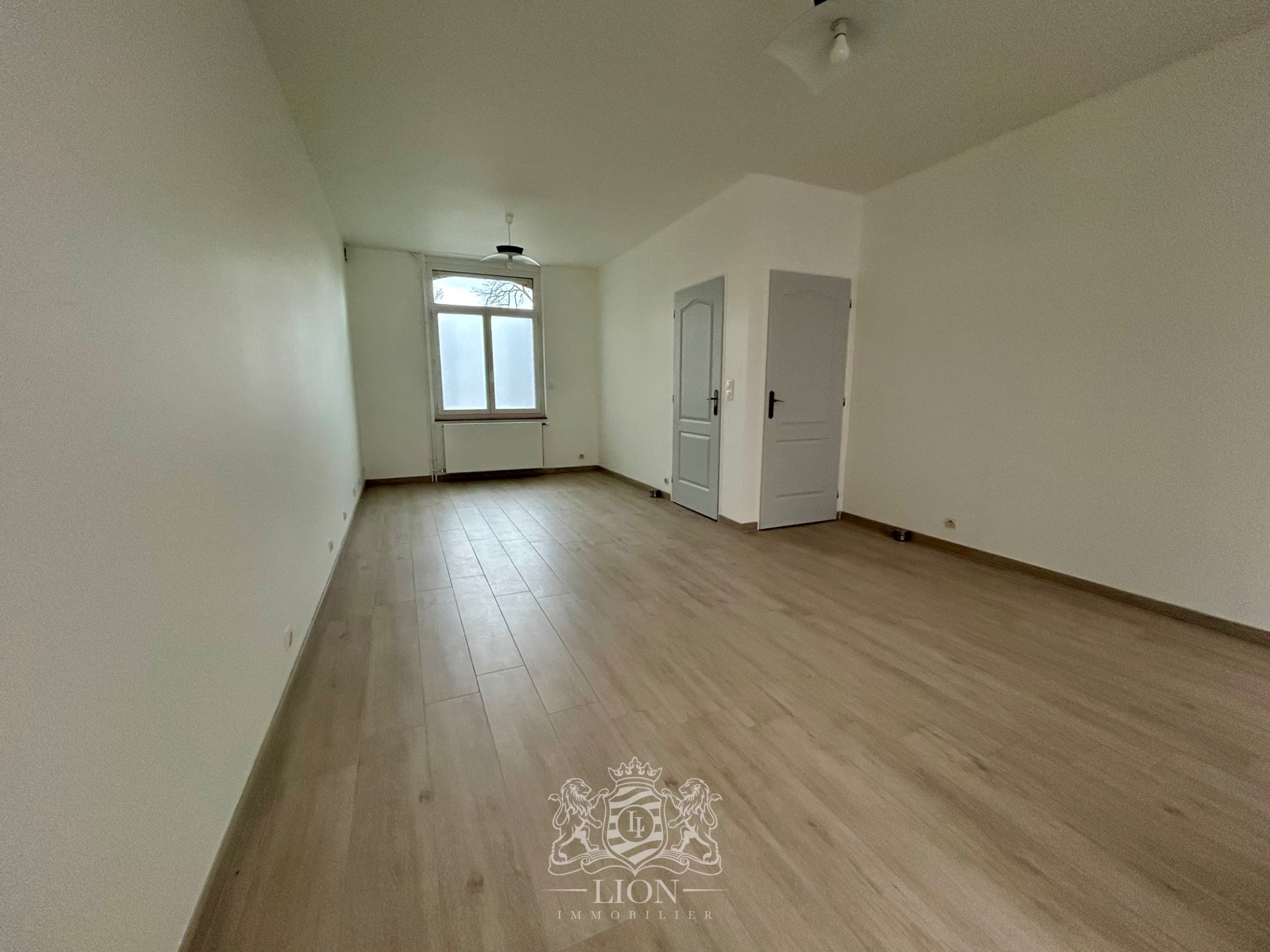 Champ de course maison renovee avec garage et parking Photo 2 - Le Lion Immobilier