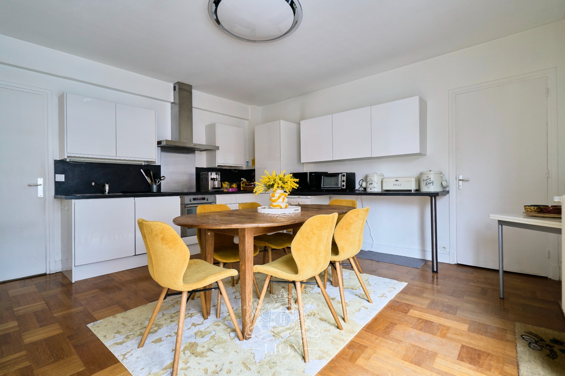 Appartement proche boulevard carnot avec garage Photo 4 - Le Lion Immobilier