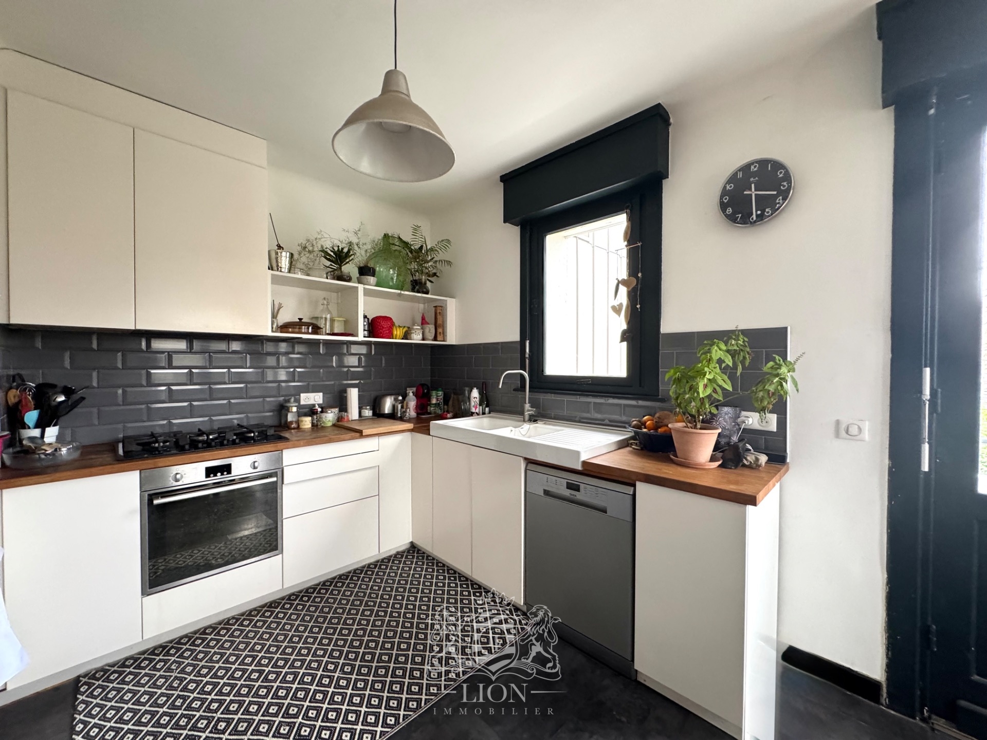 Semi individuelle en plein canon d or garage et jardin Photo 6 - Le Lion Immobilier