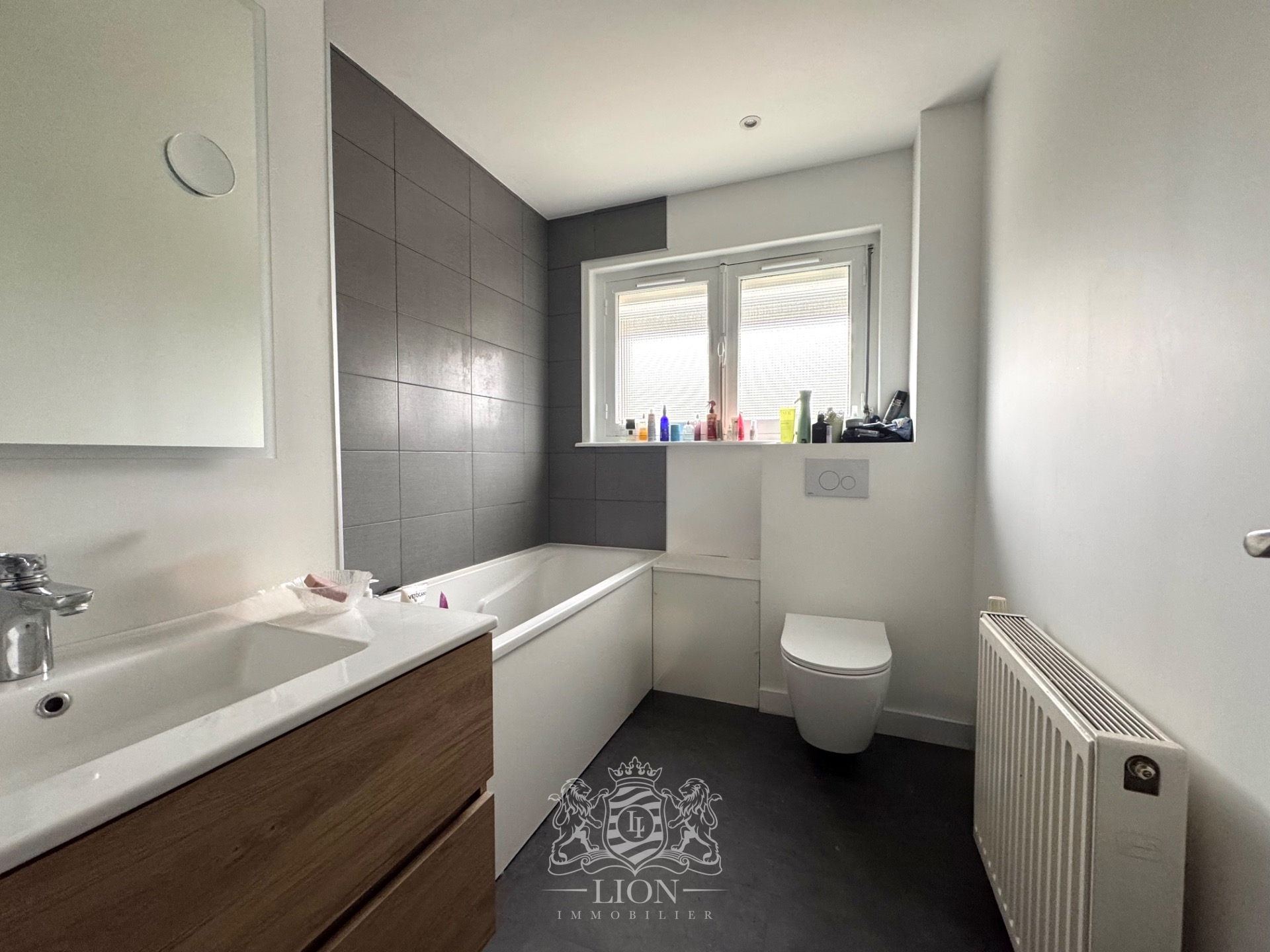 Semi individuelle en plein canon d or garage et jardin Photo 7 - Le Lion Immobilier