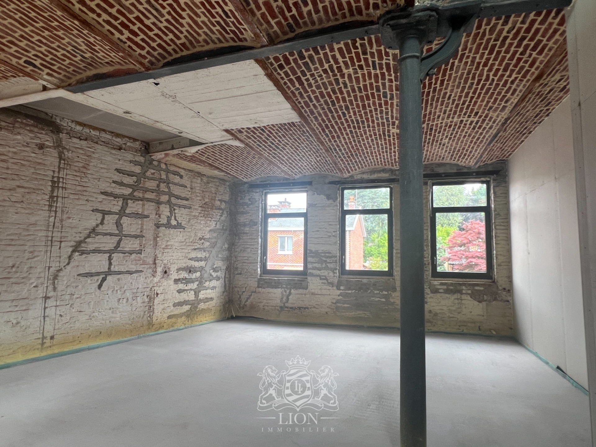 Superbe duplex emmenager 2 chambres Photo 3 - Le Lion Immobilier Superbe duplex emmenager 2 chambres Photo 3 - Le Lion Immobilier