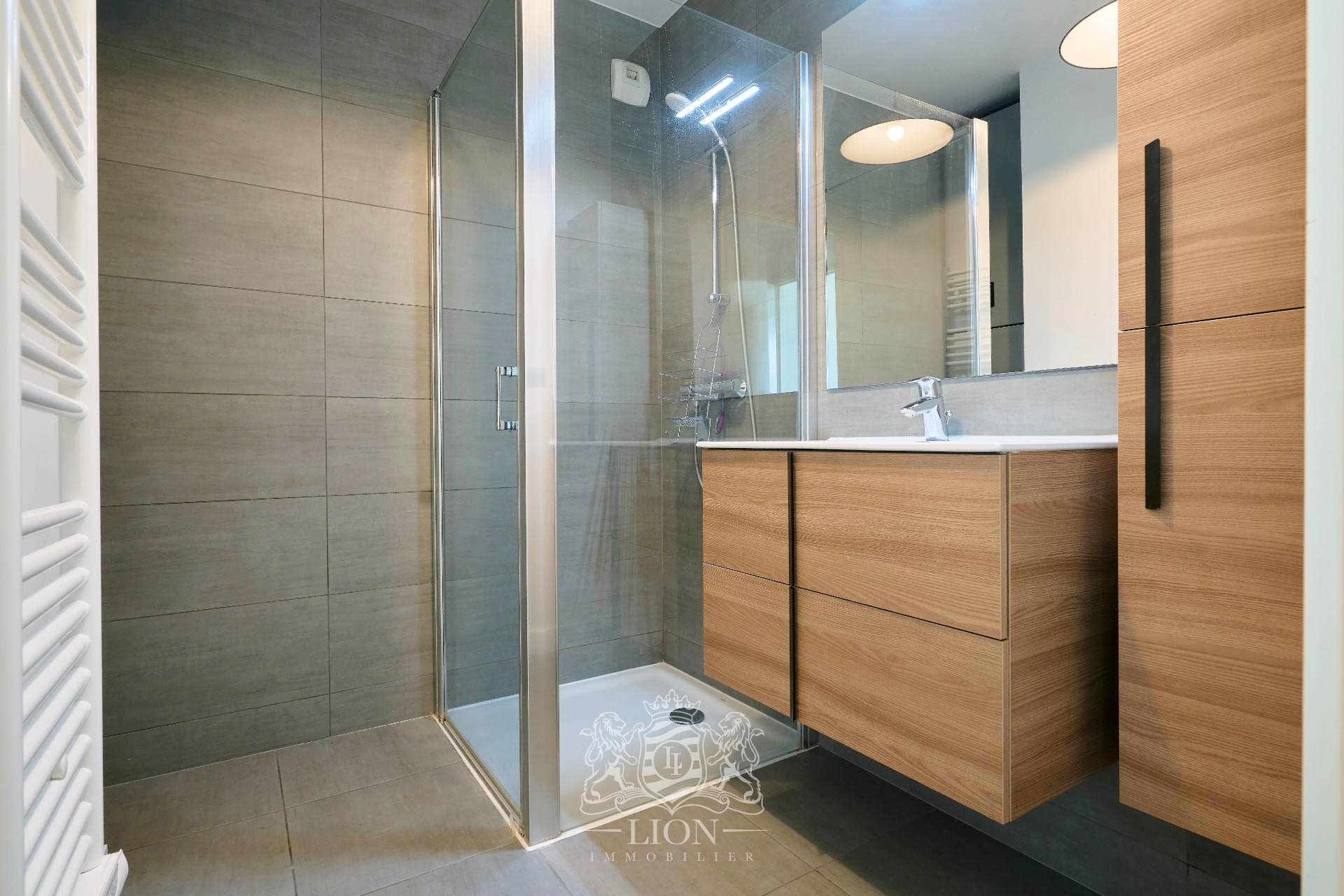 Appartement quai du wault 3 ch balcon et parking Photo 7 - Le Lion Immobilier