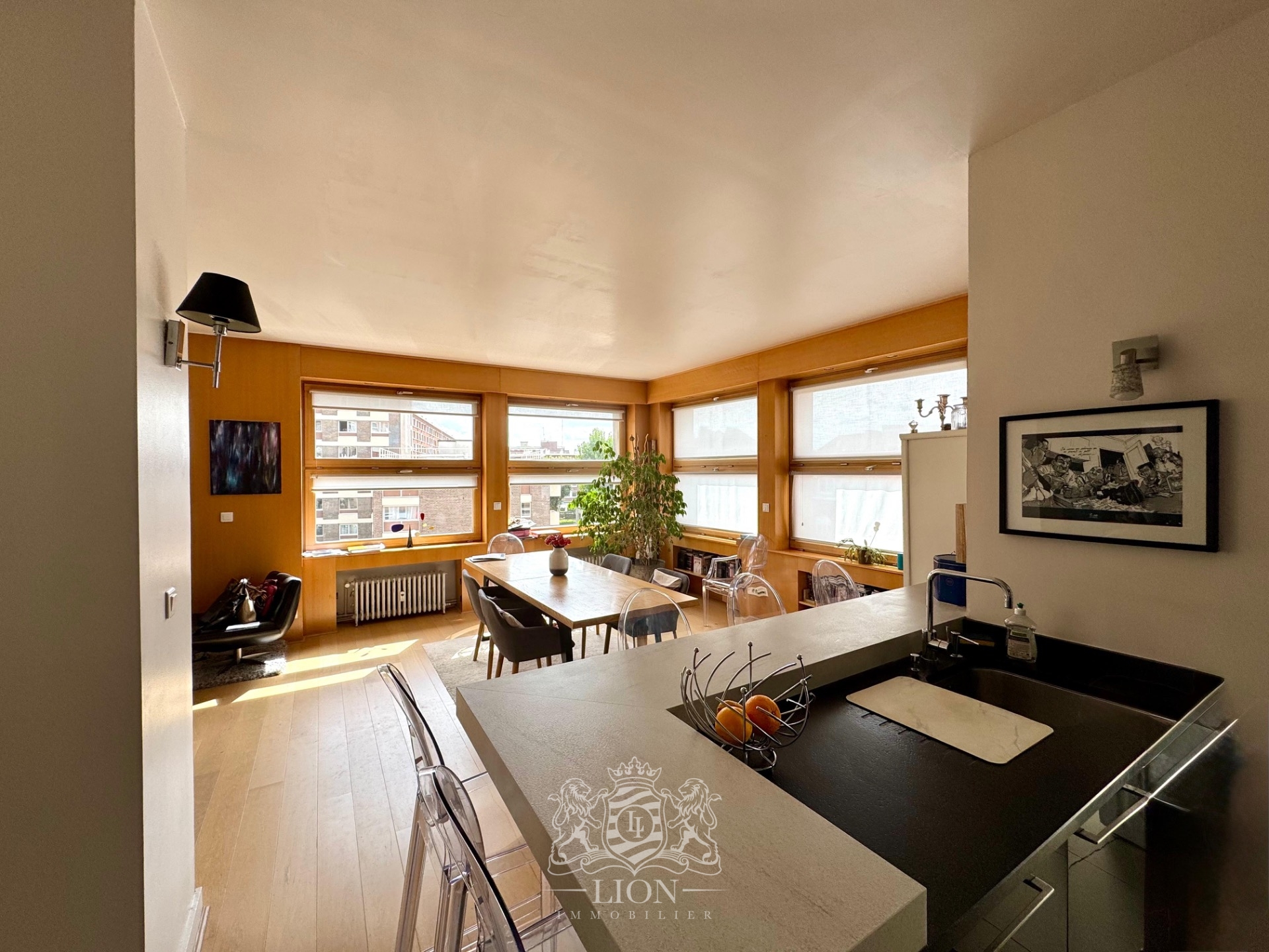 Appartement familial 5 chambres garage Photo 2 - Le Lion Immobilier