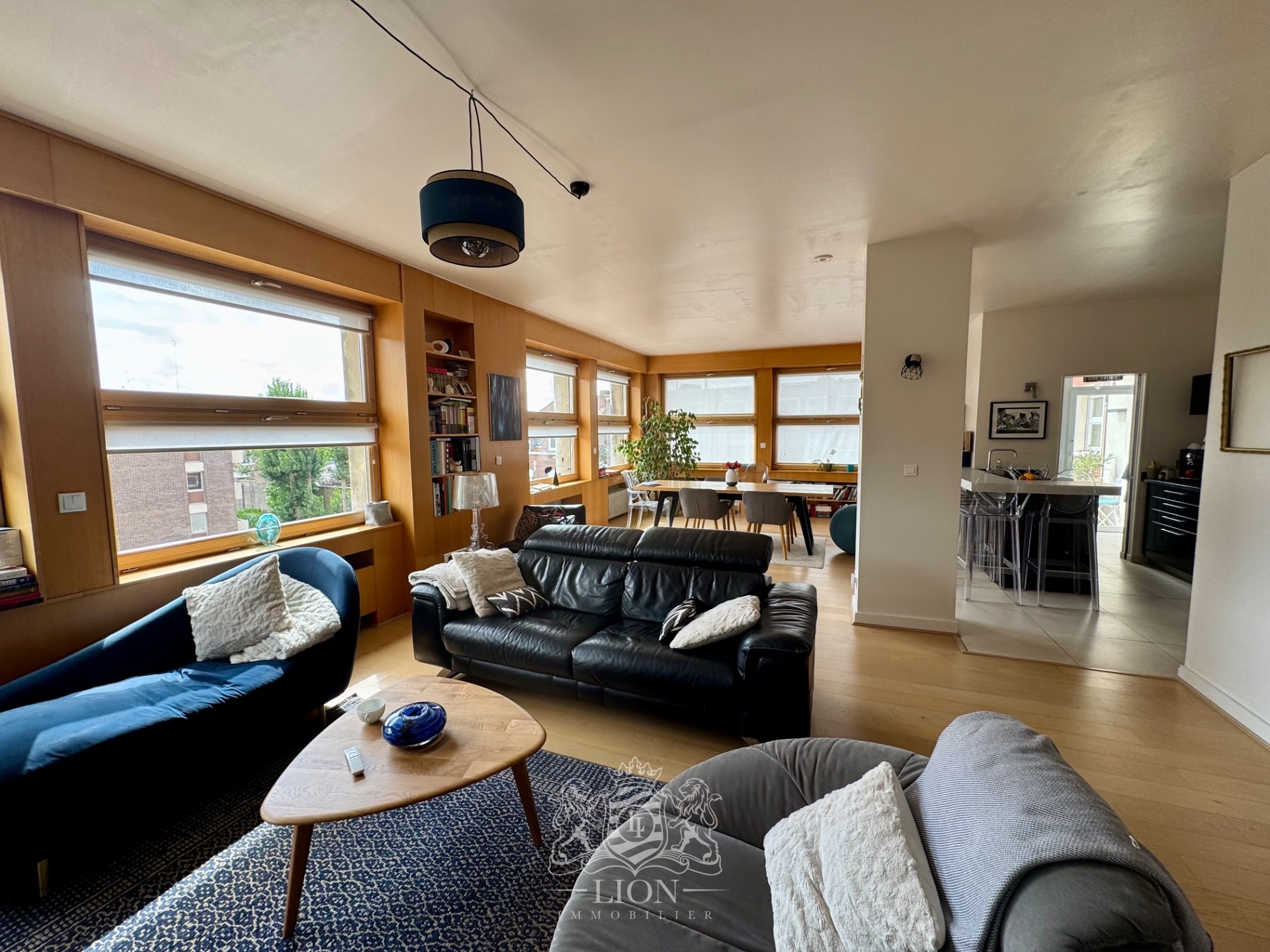 Appartement familial 5 chambres garage Photo 2 - Le Lion Immobilier