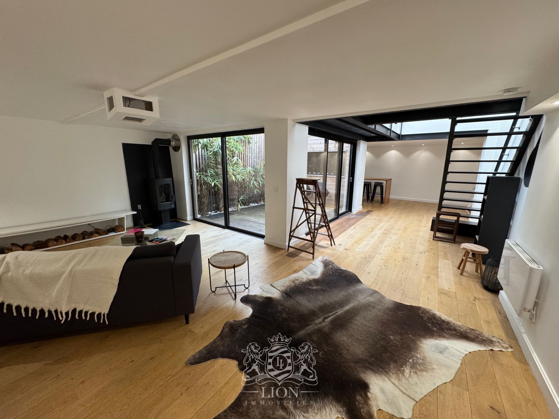 Aqzl croix loft 3 chambres avec cour et garage Photo 6 - Le Lion Immobilier Aqzl croix loft 3 chambres avec cour et garage Photo 6 - Le Lion Immobilier