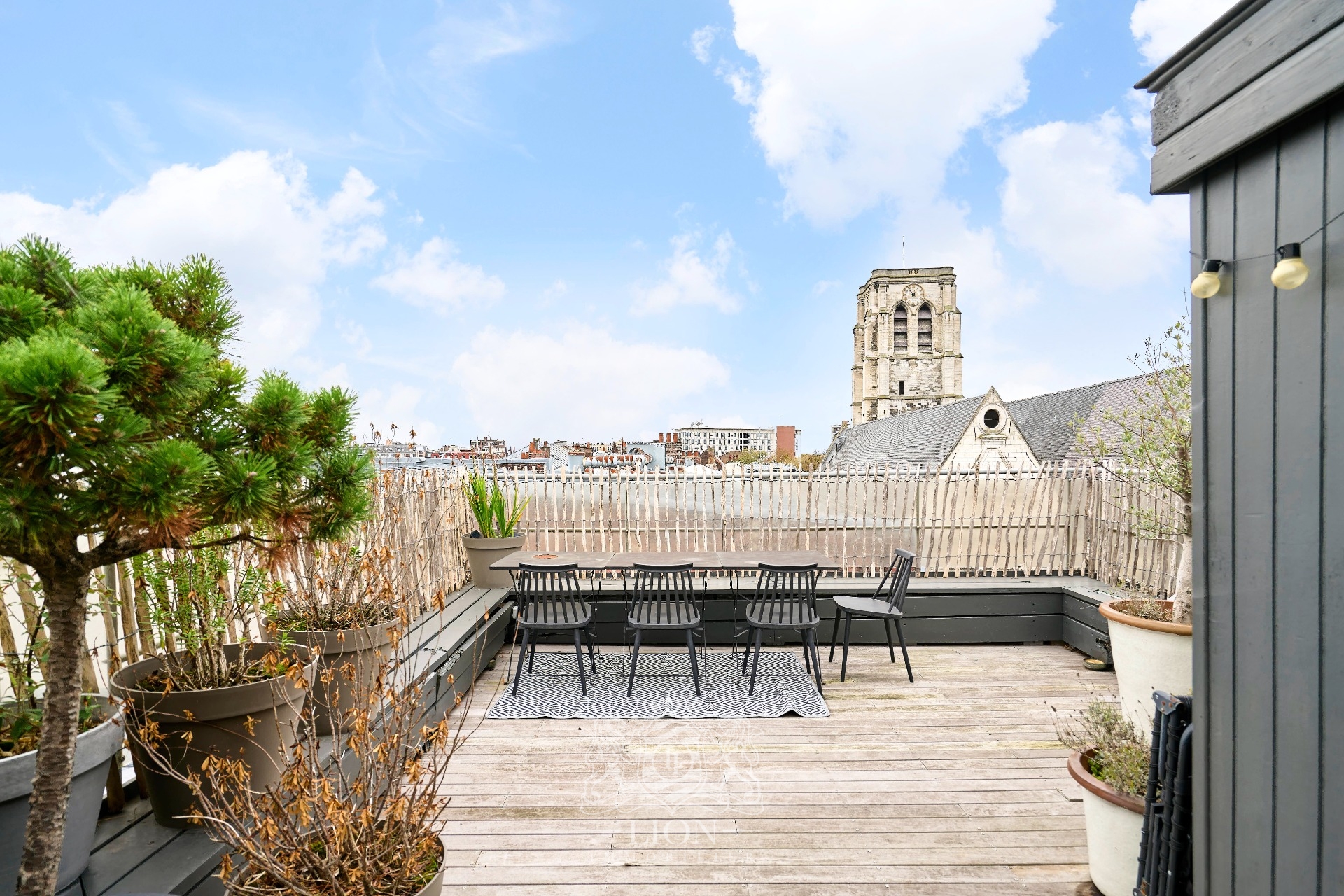 Vieux lille prox grand place avec terrasse parking Photo 1 - Le Lion Immobilier