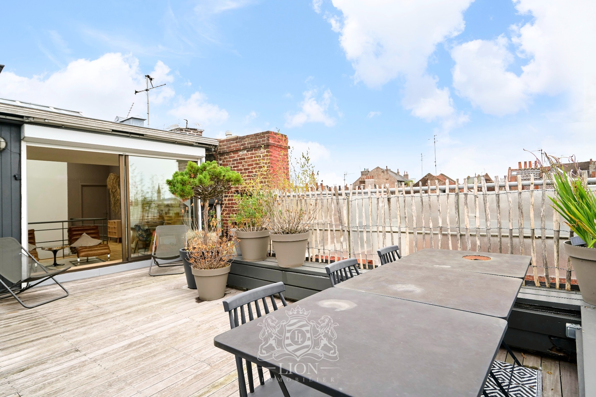 Vieux lille prox grand place avec terrasse parking Photo 2 - Le Lion Immobilier