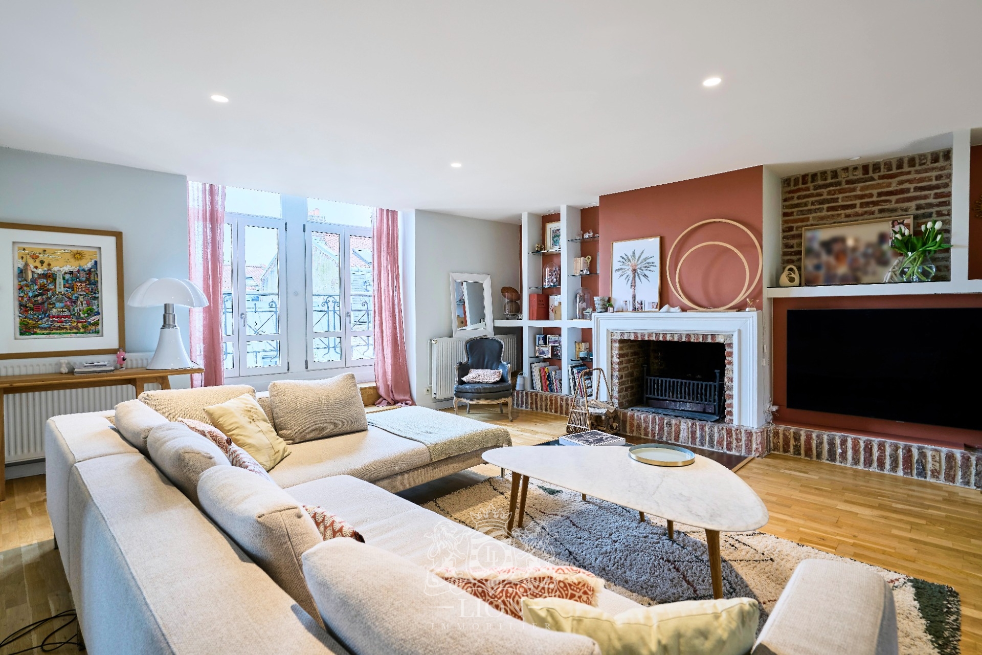 Vieux lille prox grand place avec terrasse parking Photo 2 - Le Lion Immobilier Vieux lille prox grand place avec terrasse parking Photo 2 - Le Lion Immobilier